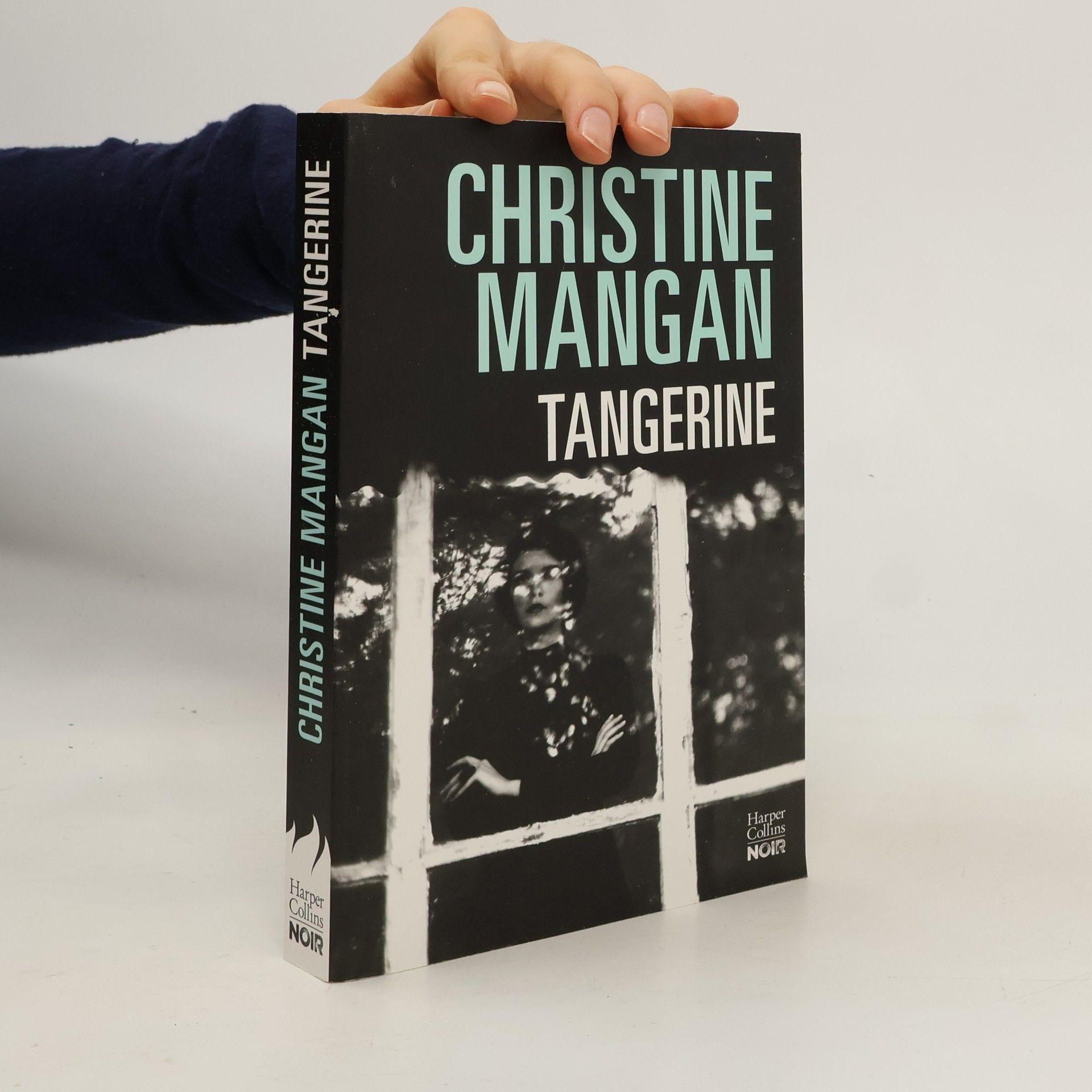 Christine Mangan Noir: Tangerine