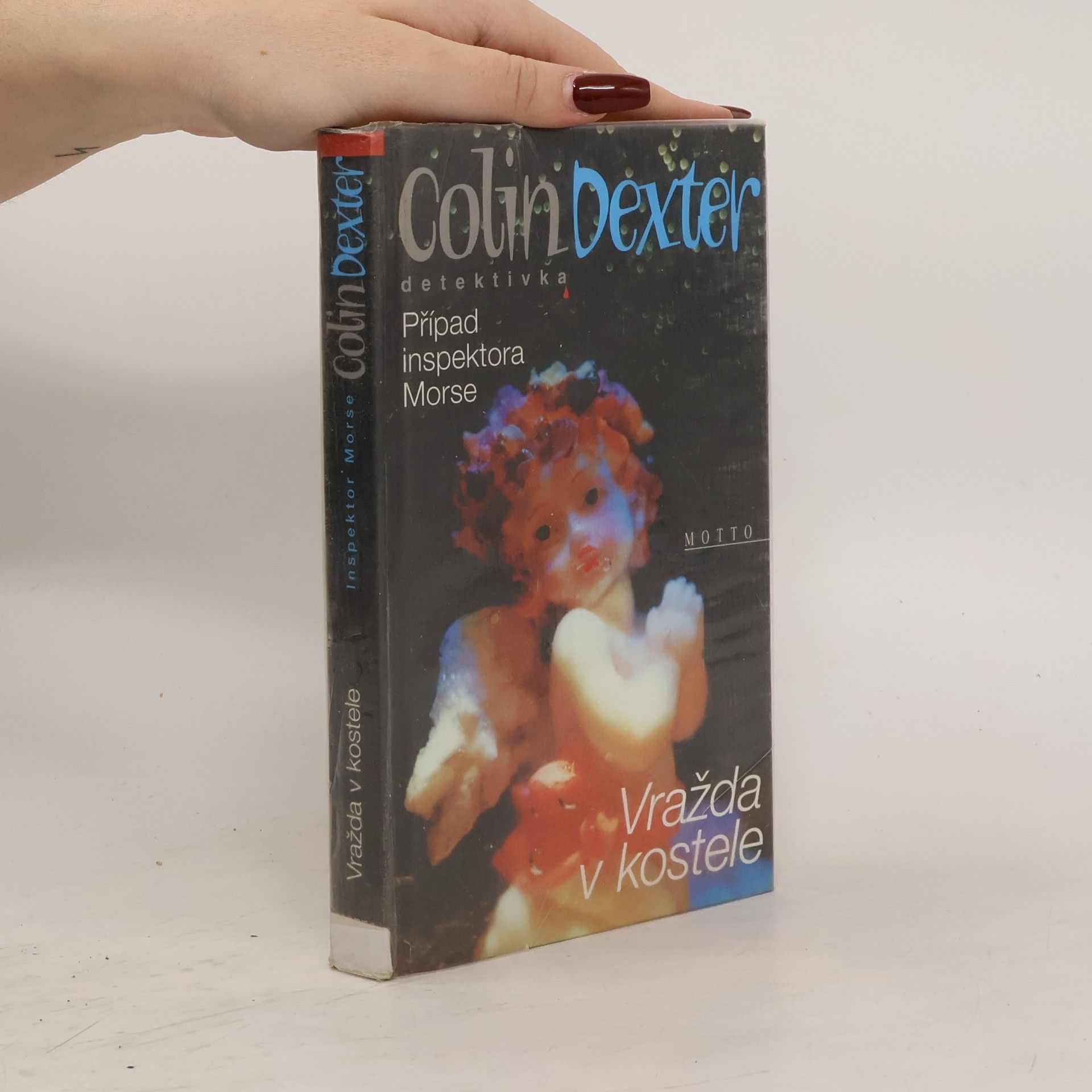 Dexter Colin Vražda v kostele