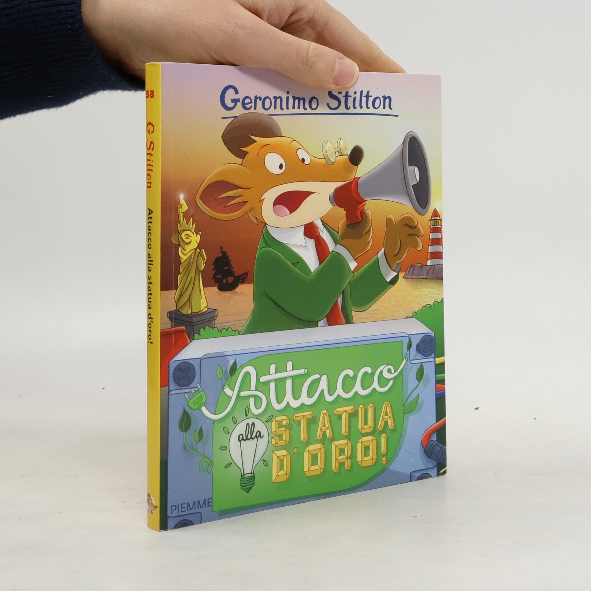 Elisabetta Dami Attacco alla statua d'oro!