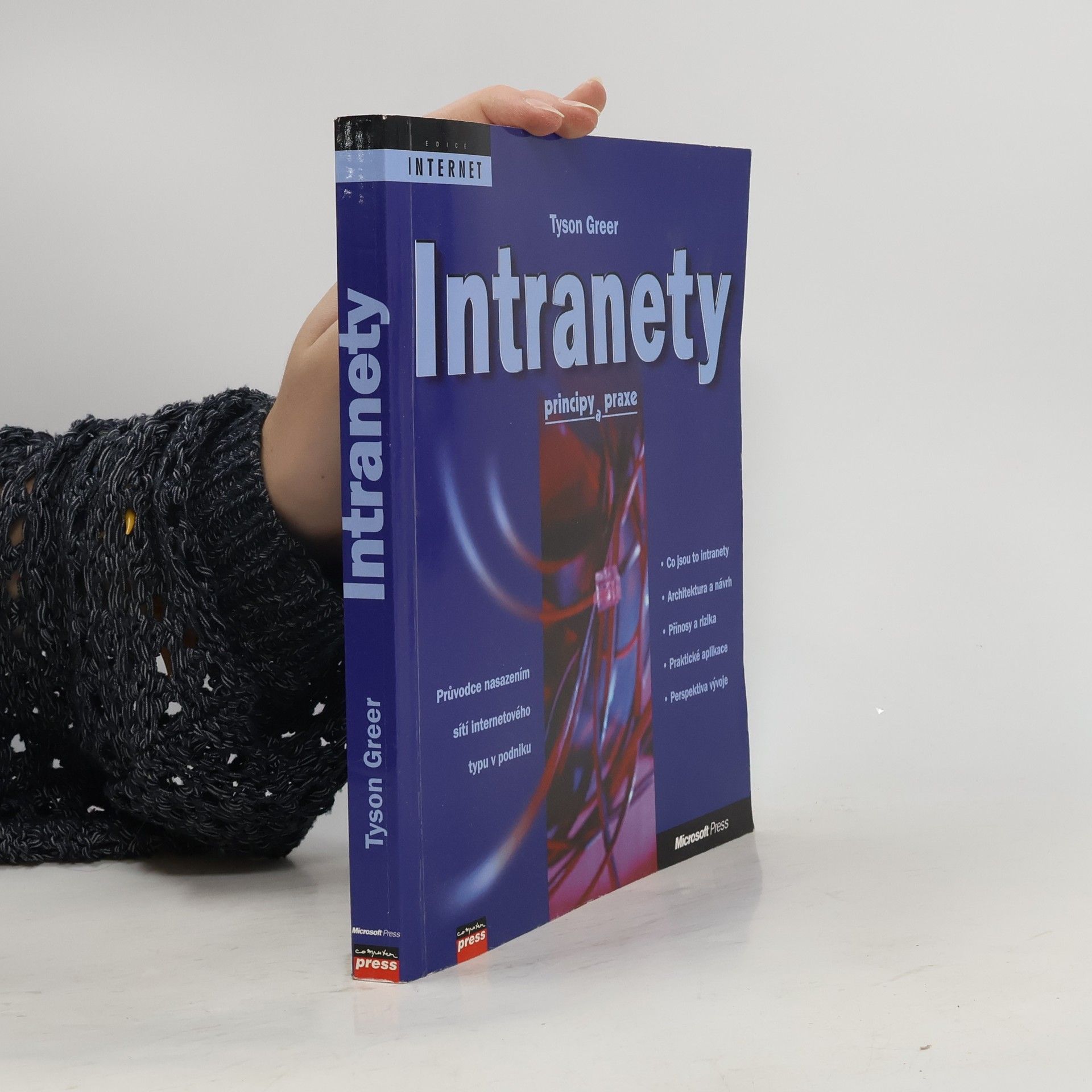 Intranety : principy a praxe