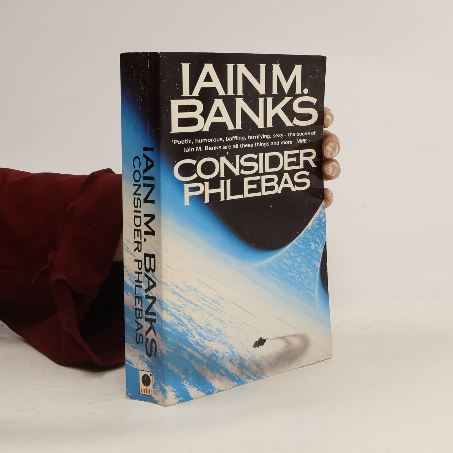 Iain M. Banks Consider Phlebas
