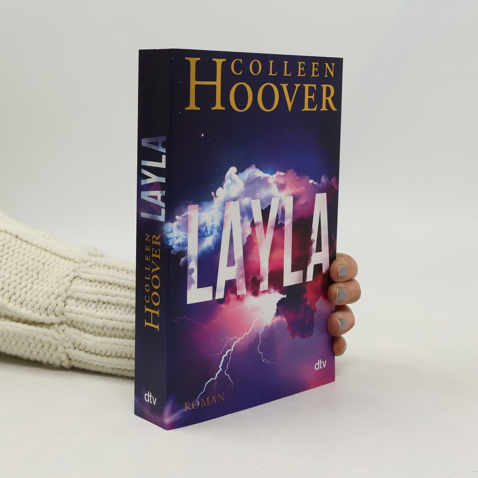 Colleen Hoover Layla