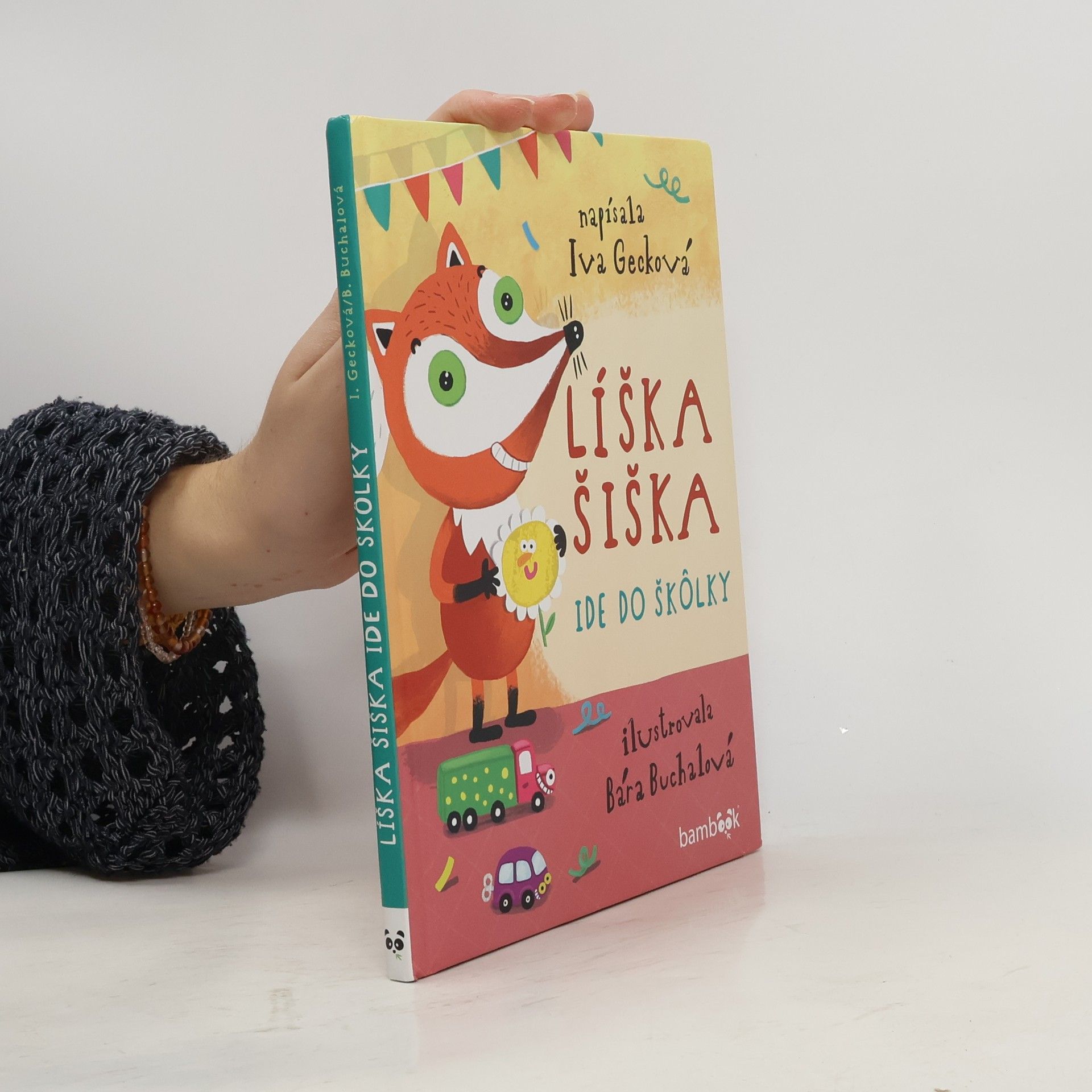 Iva Gecková Líška Šiška ide do škôlky