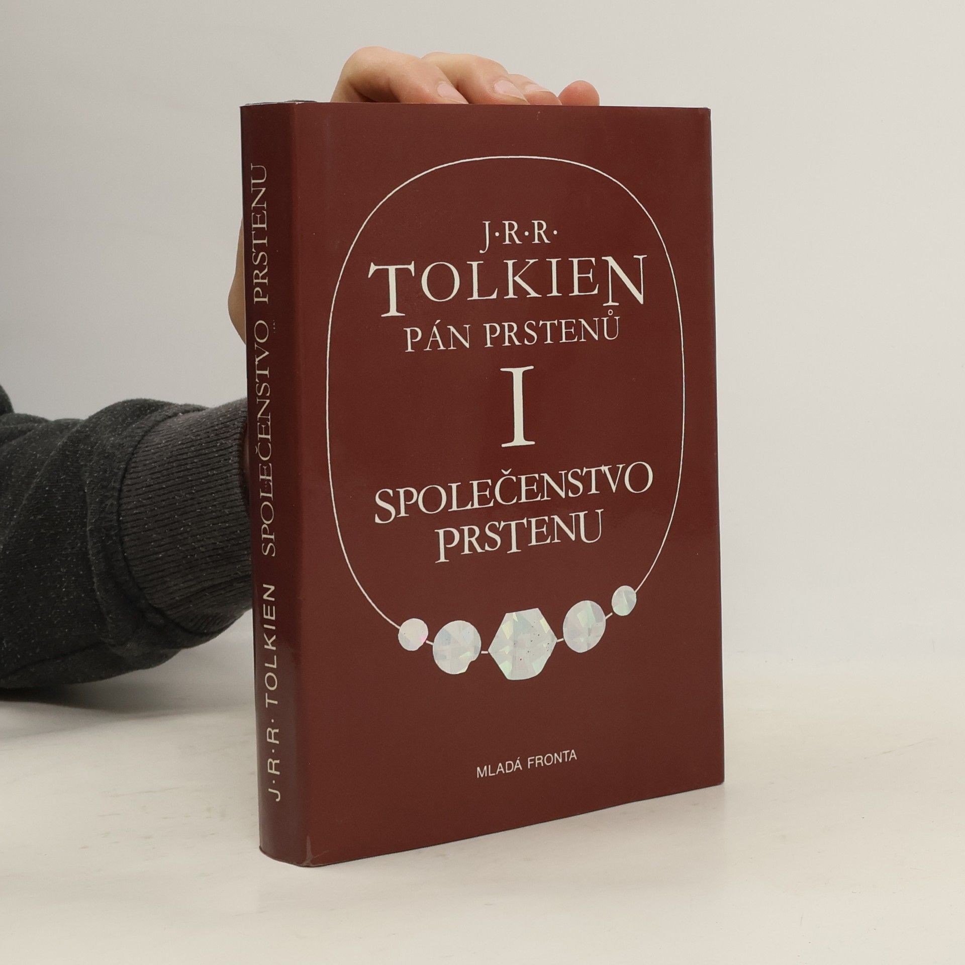 Pán prstenů I. Společenstvo prstenu