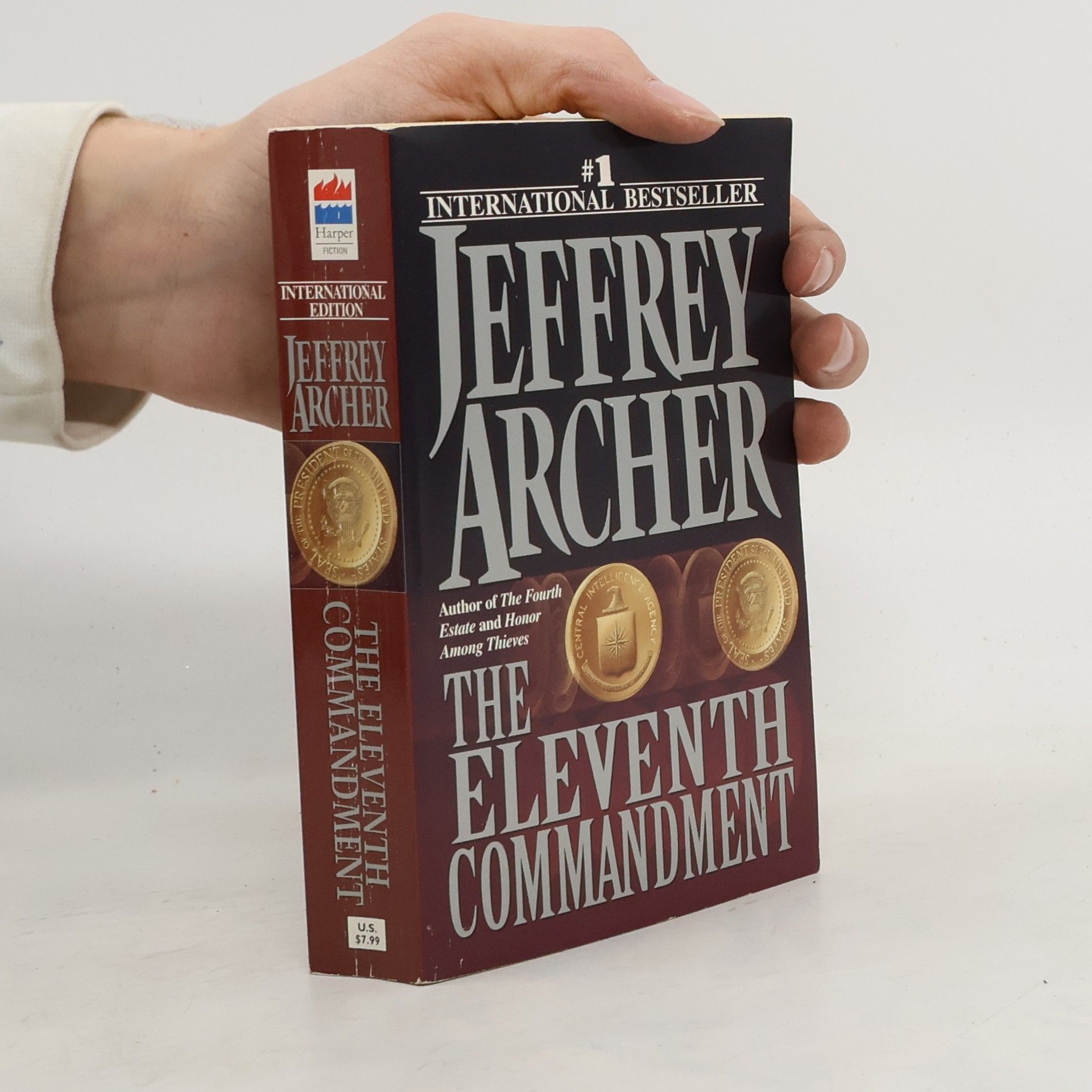 Jeffrey Archer The Eleventh Commandment - International Edition