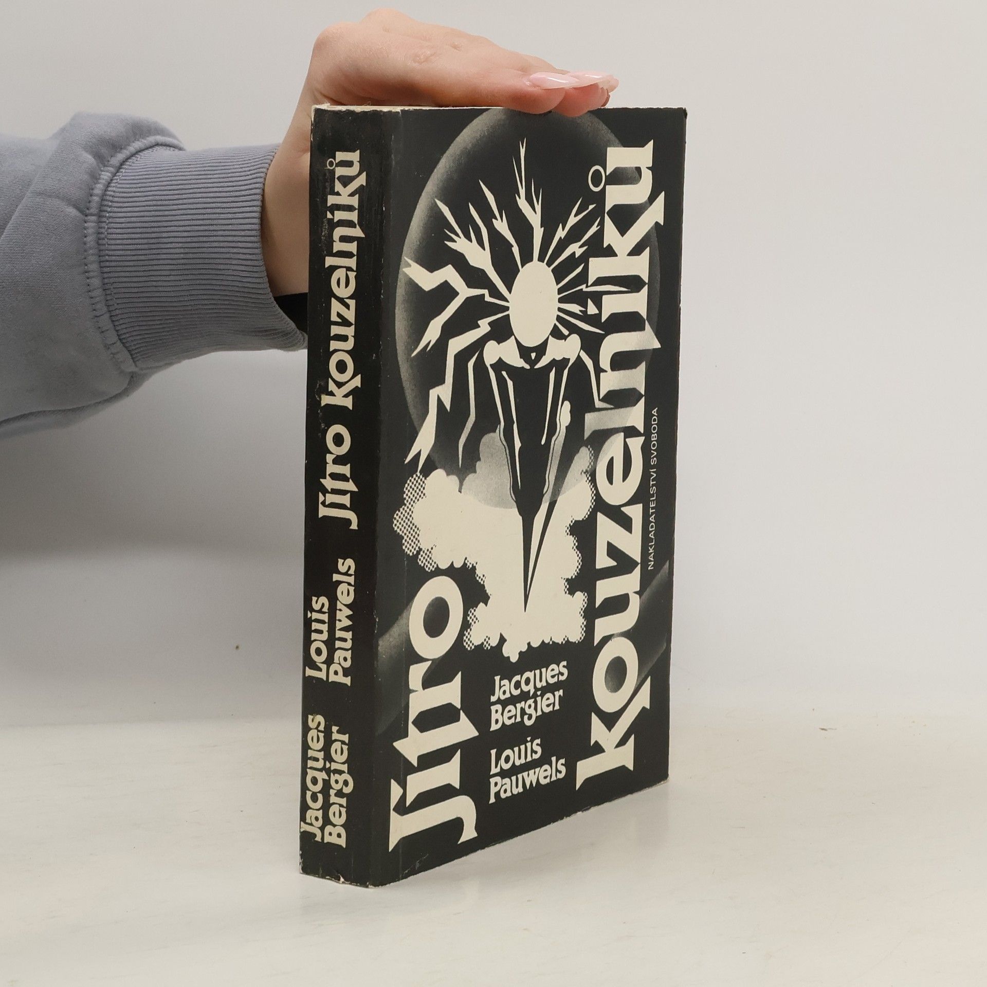 Louis Pauwels Jitro kouzelníků