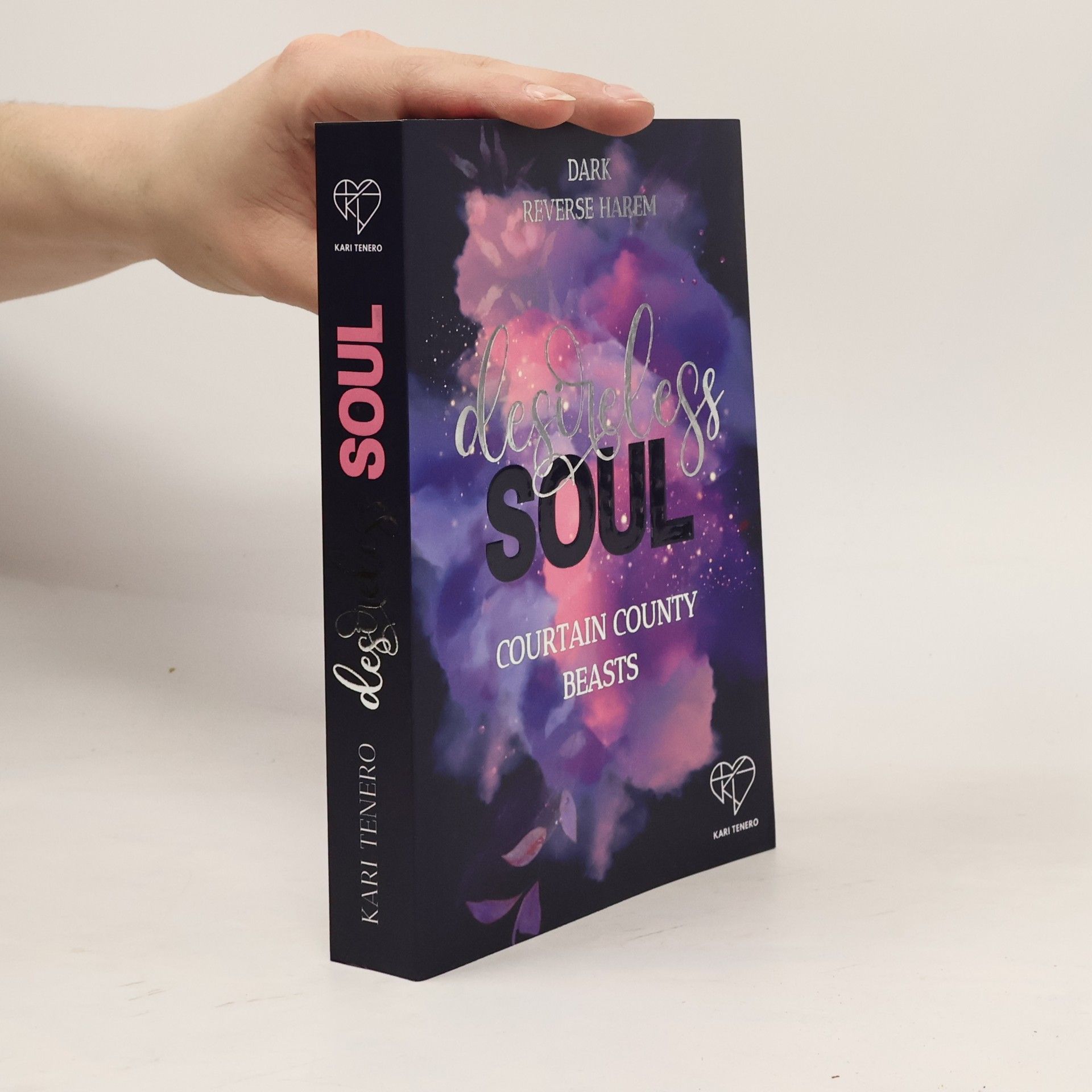 Kari Tenero Desireless Soul. Curtain County Beasts
