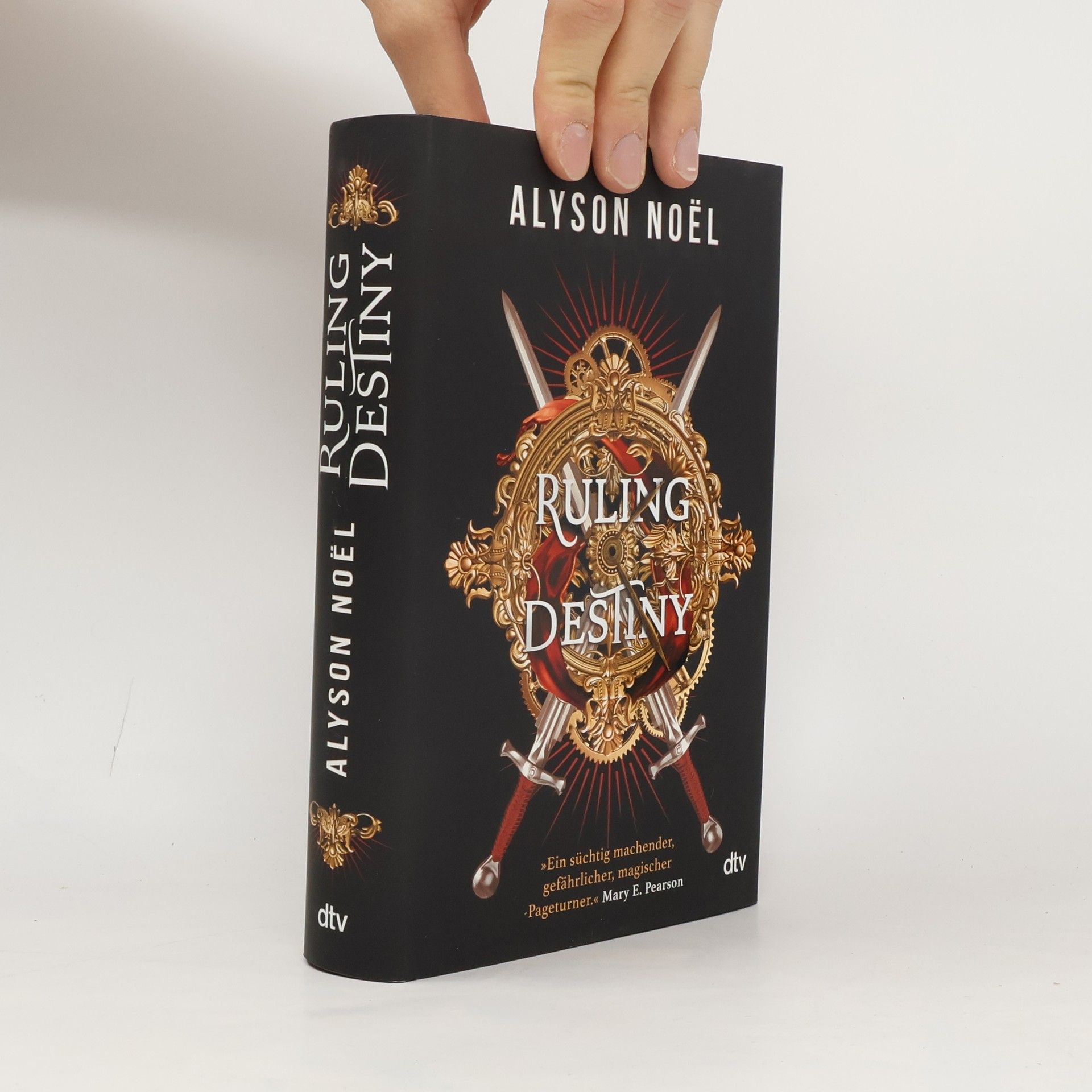 Alyson Noël Ruling Destiny