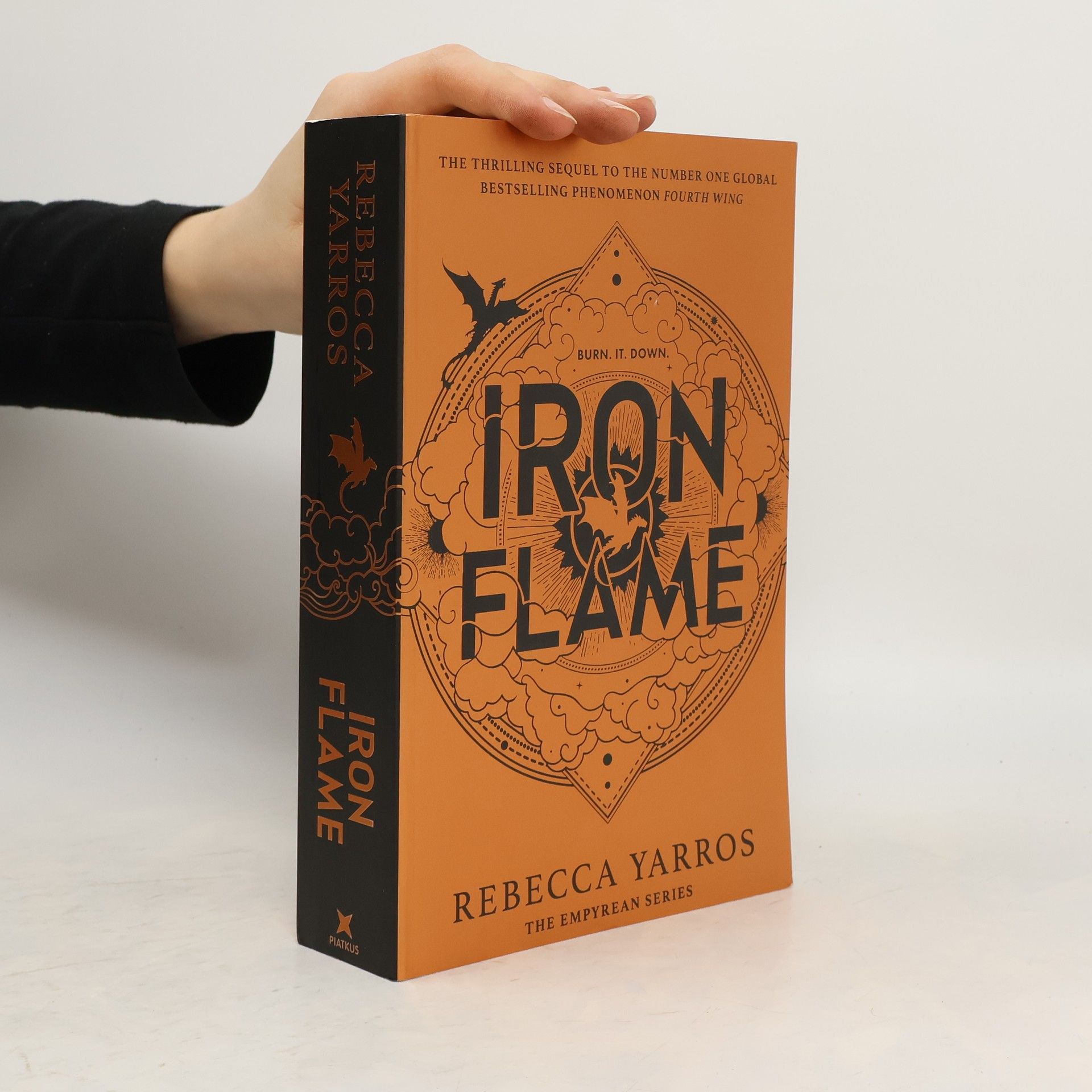 Rebecca Yarros Iron Flame