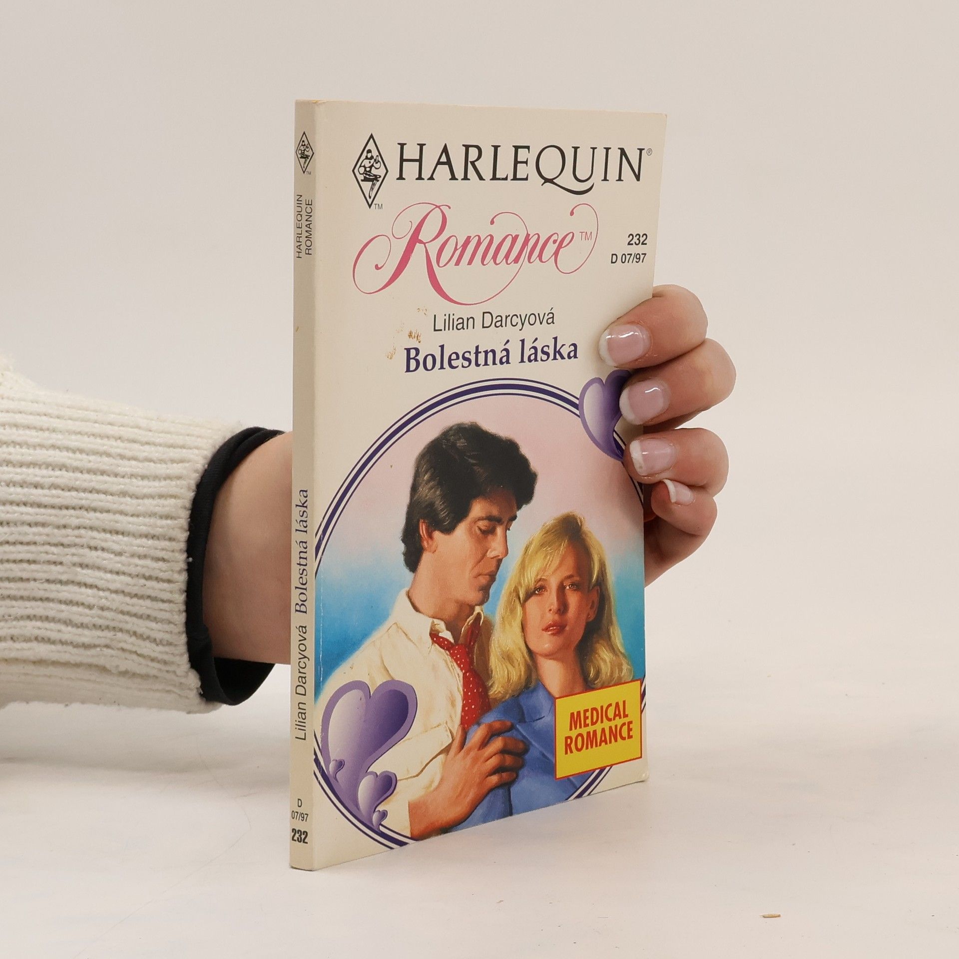 Lilian Darcy Bolestná láska