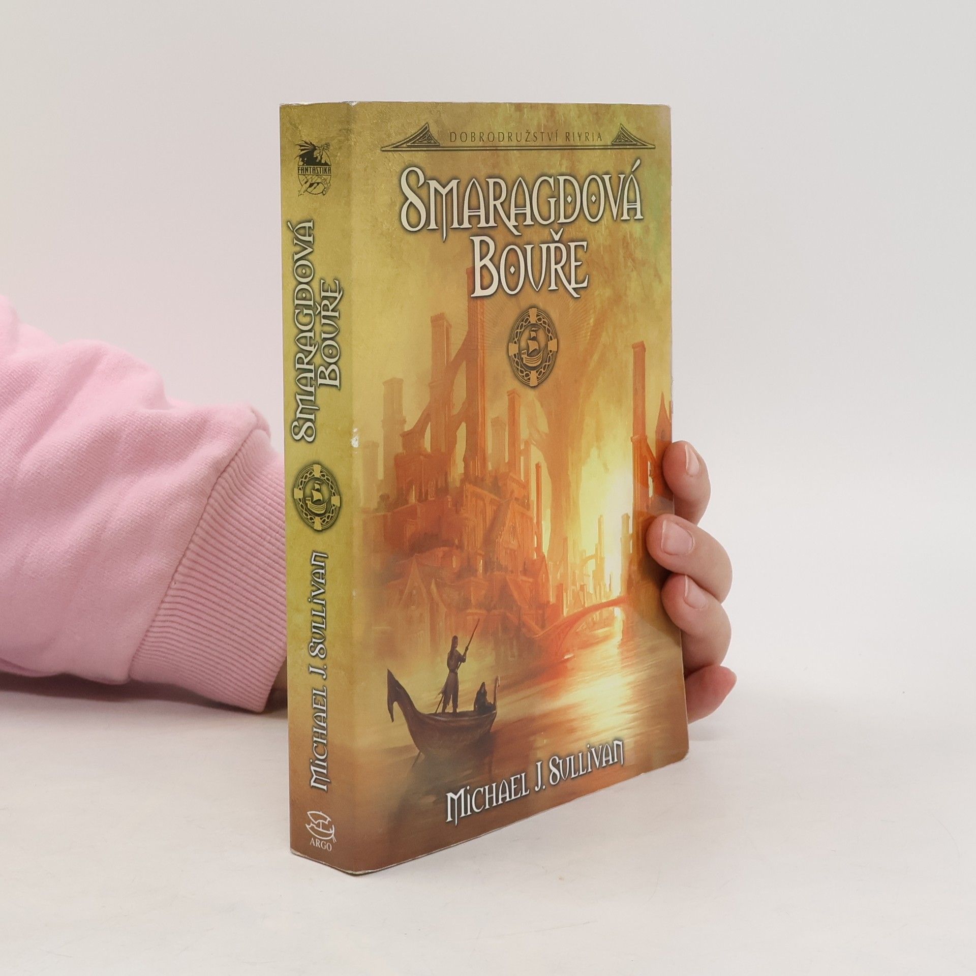 Michael J. Sullivan Smaragdová bouře