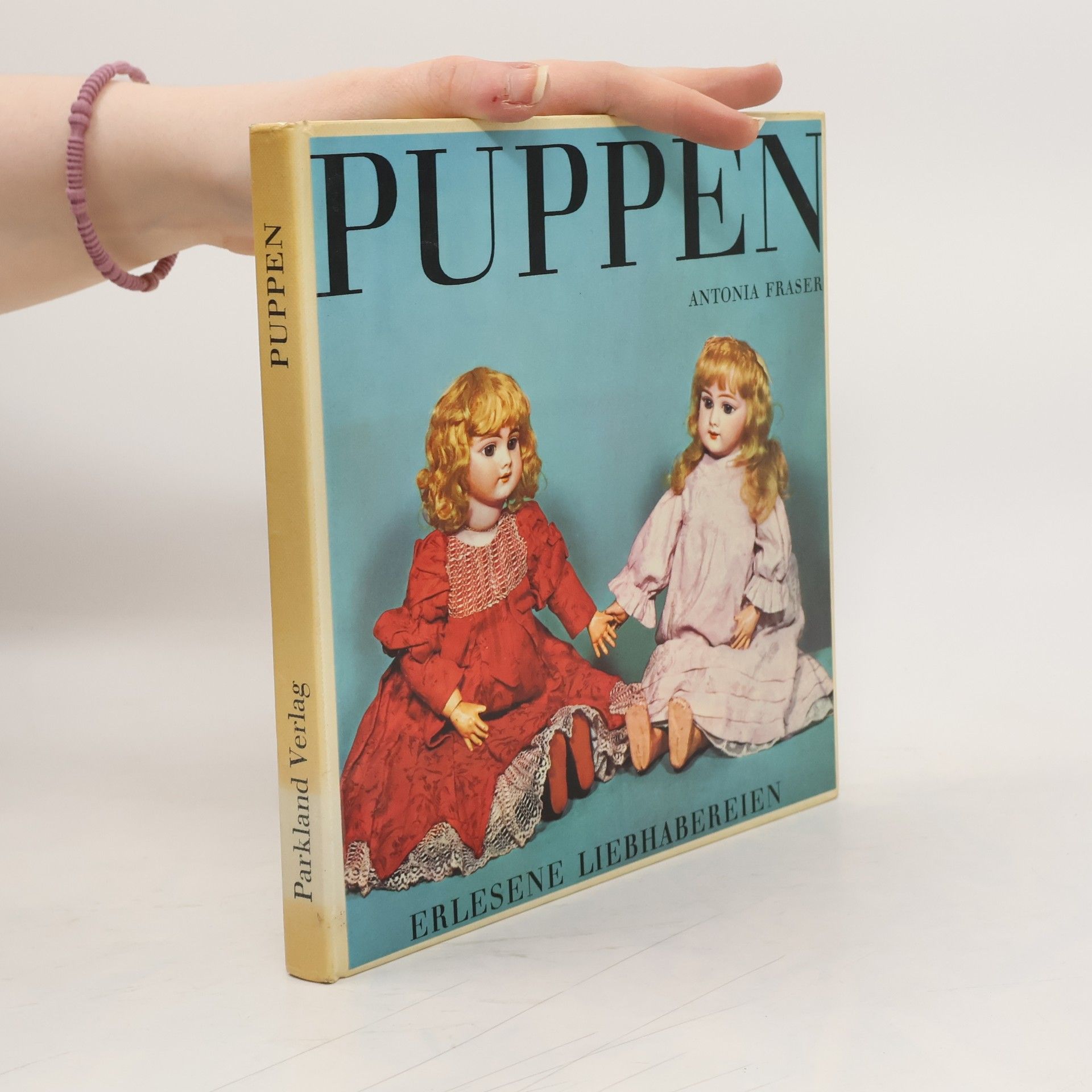 Antonia Fraser Puppen