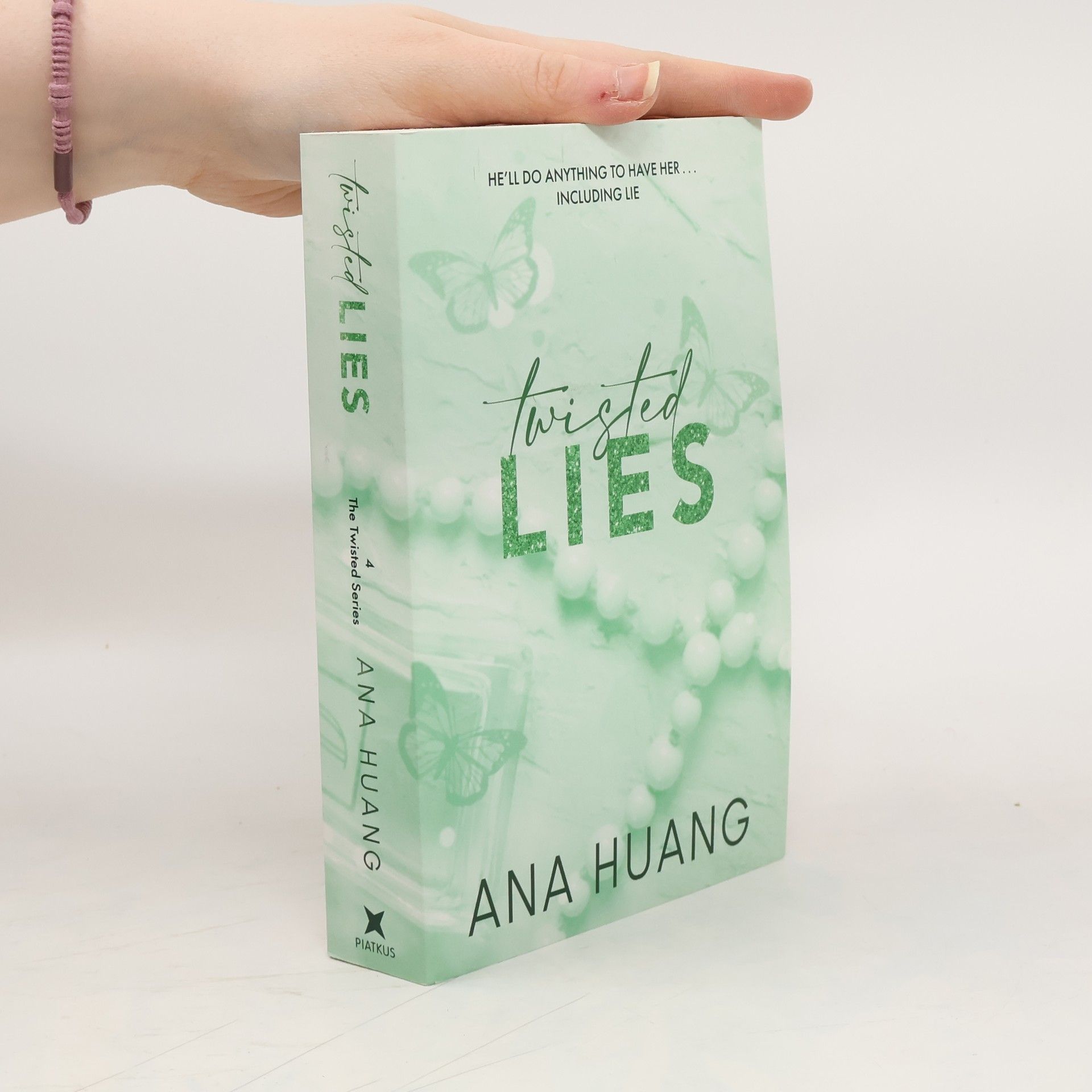 Ana Huang Twisted lies