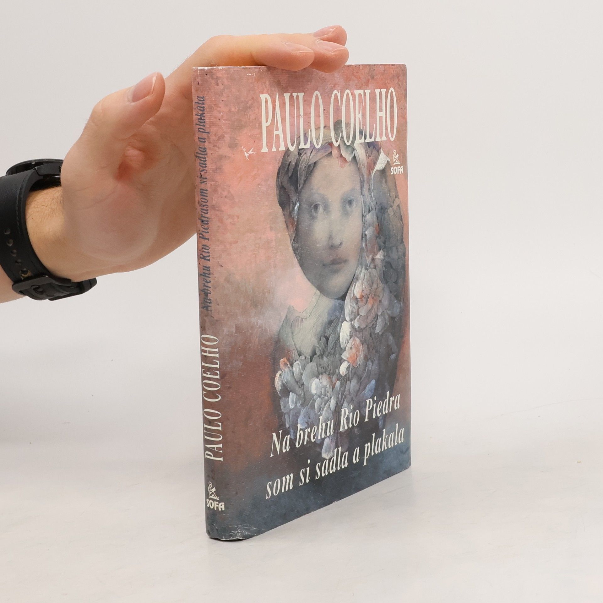 Paulo Coelho Na brehu Rio Piedra som si sadla a plakala