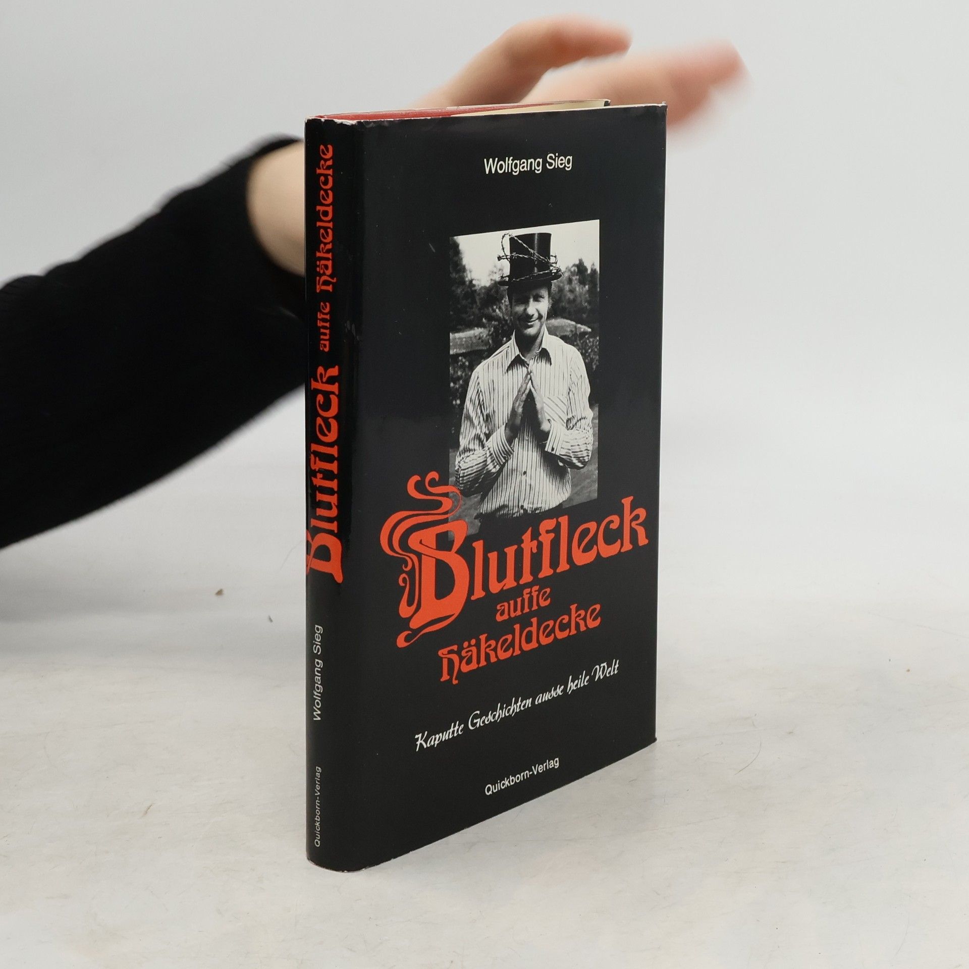 Blutfleck auffe Häkeldecke