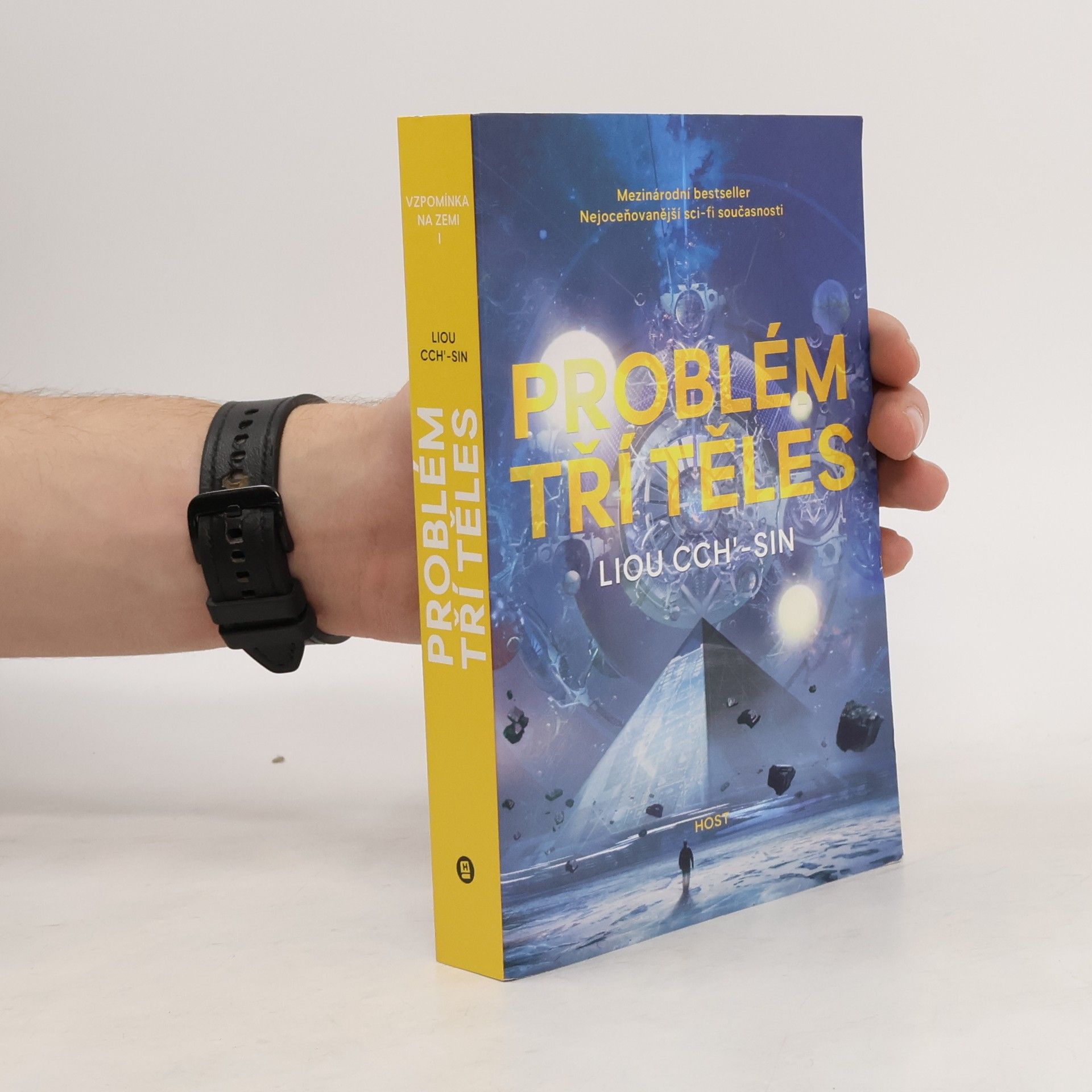 Liu Cixin Problém tří těles