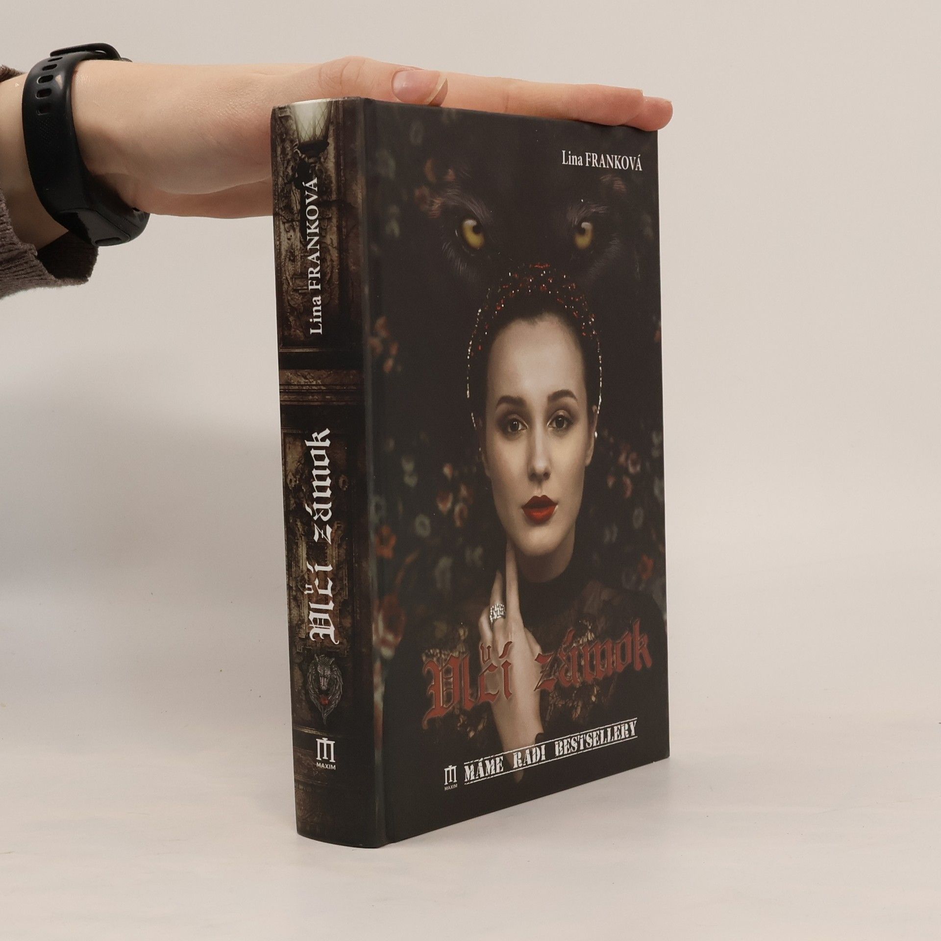 Lina Franková Vlčí zámok