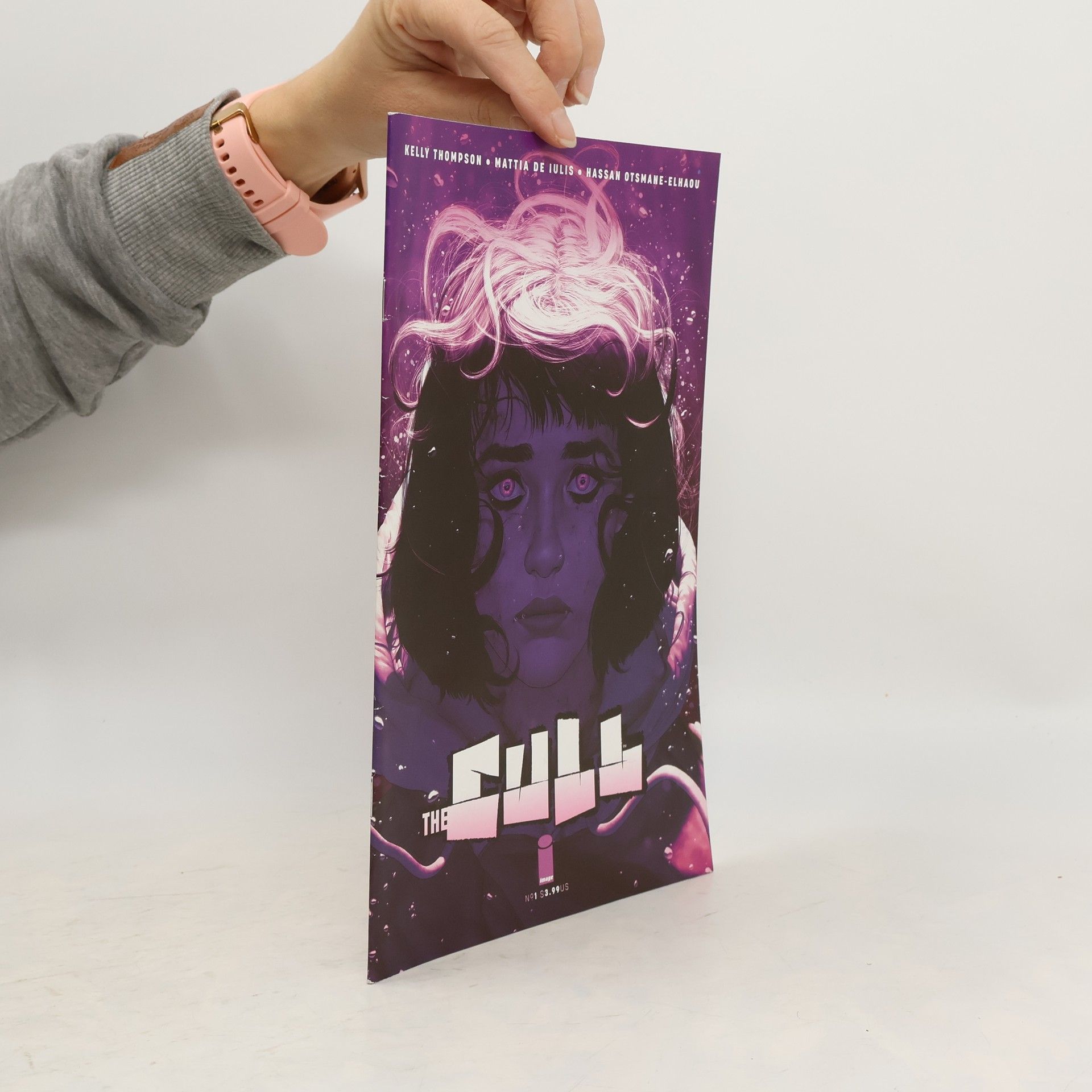 Kelly Thompson The Cull