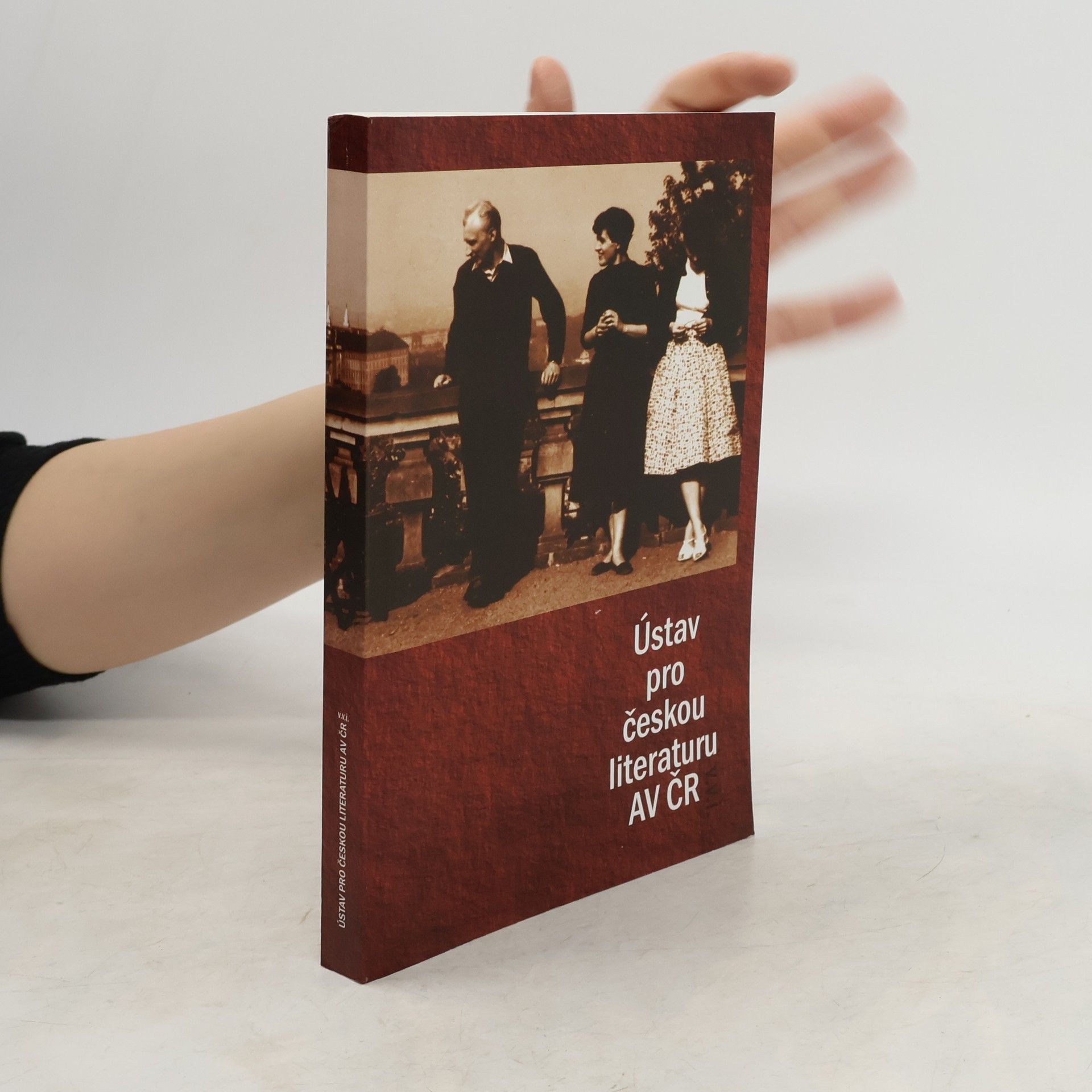 Ústav pro českou literaturu AV ČR