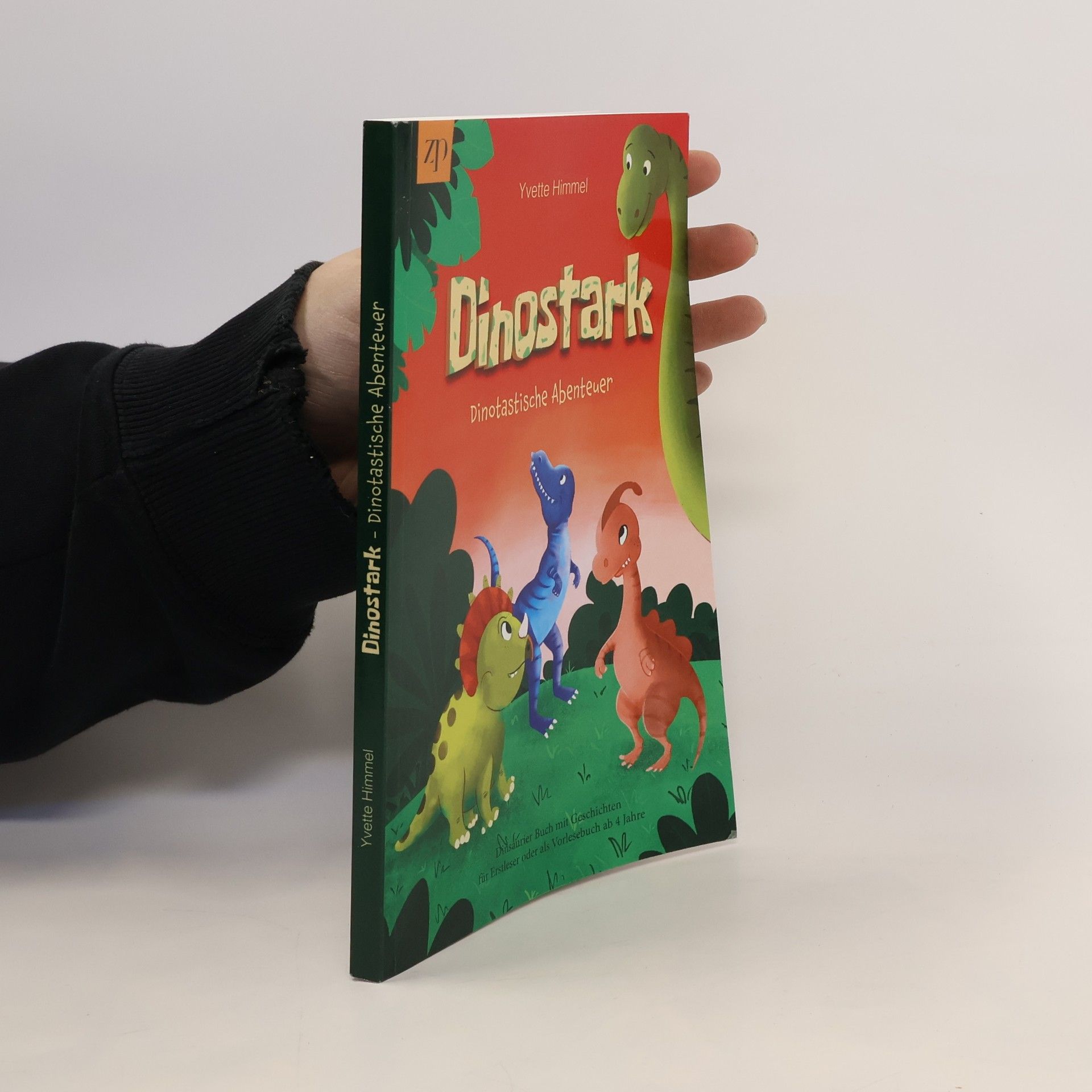 Yvette Himmel Dinostark