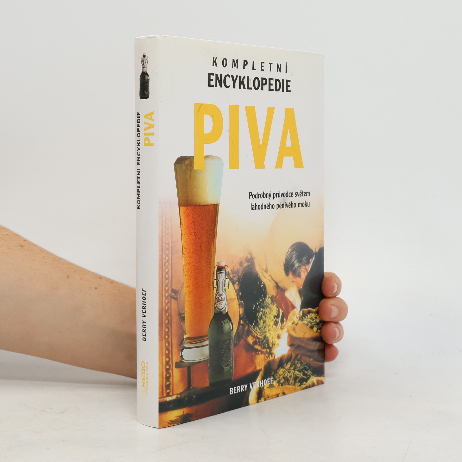 Esther Verhoef Kompletní encyklopedie piva