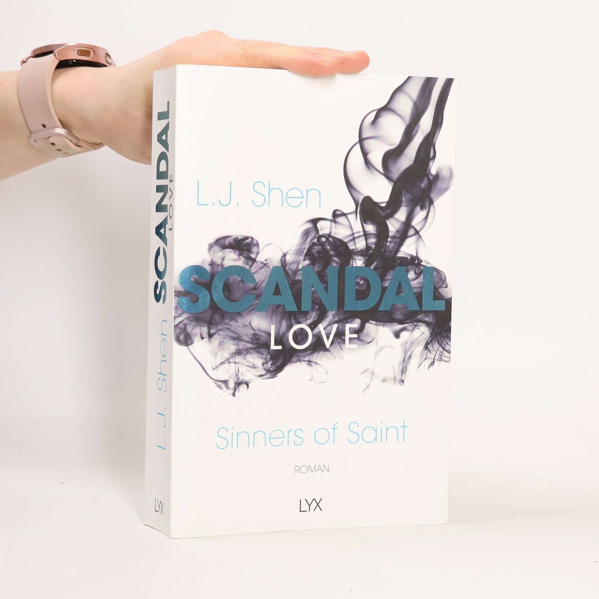 L. J. Shen Scandal love