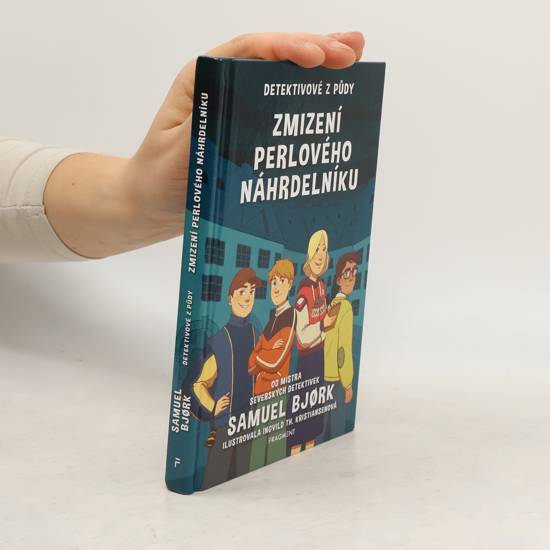 Zmizení perlového náhrdelníku