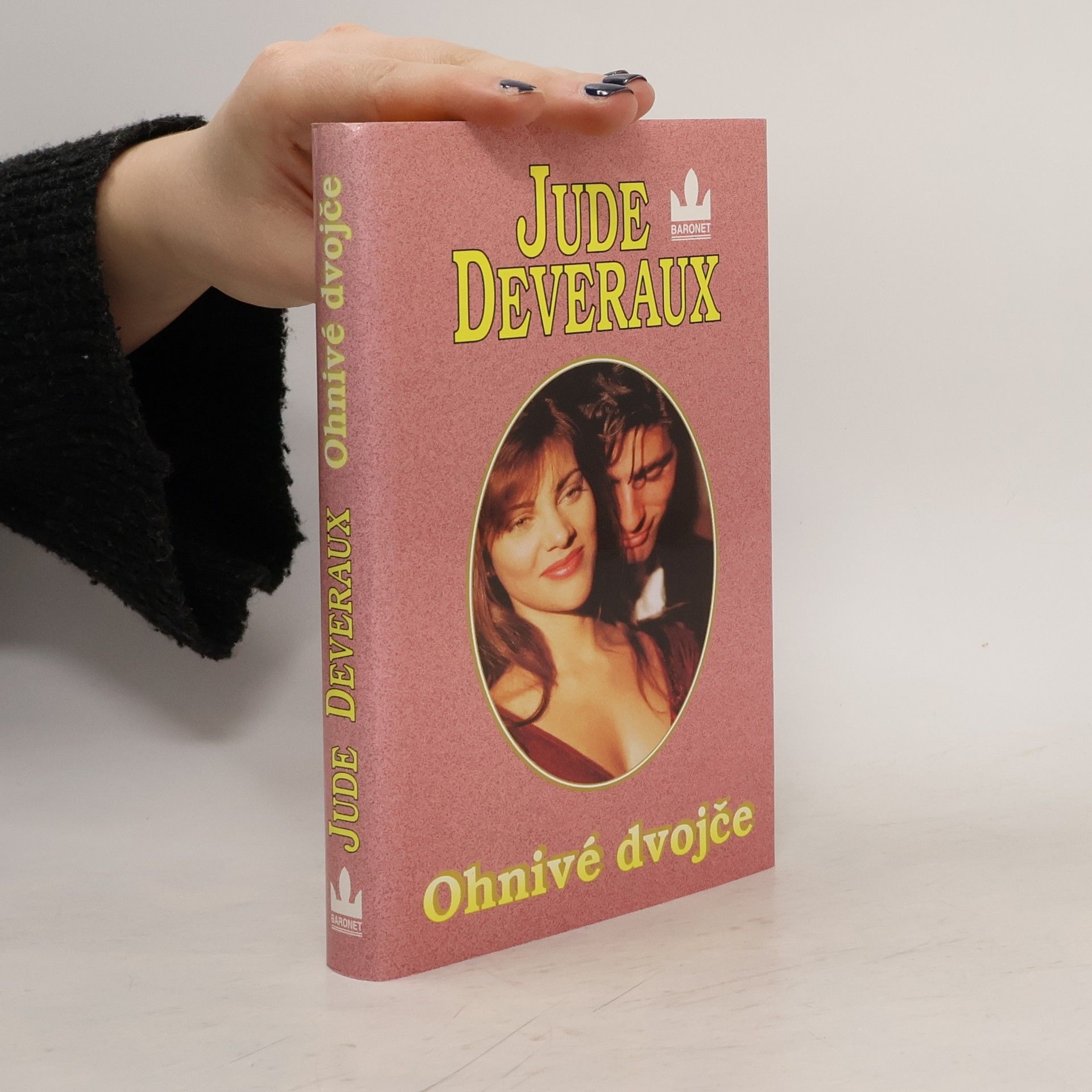 Jude Deveraux Ohnivé dvojče