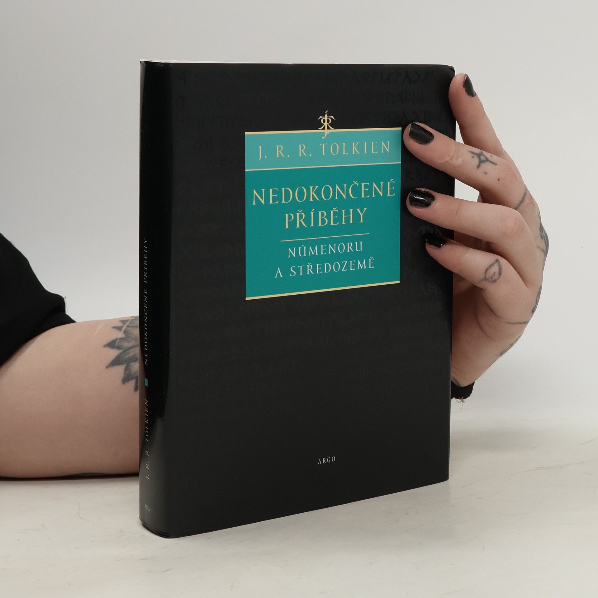 John Ronald Reuel Tolkien Nedokončené příběhy Númenoru a Středozemě