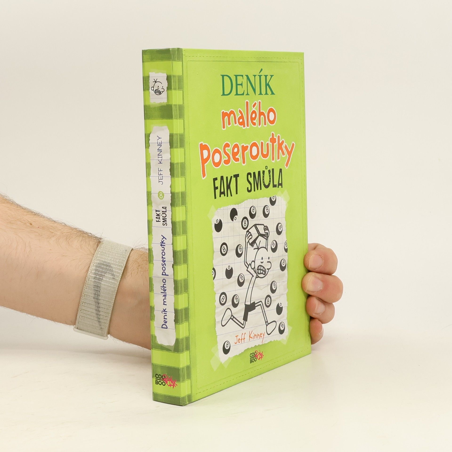 Jeff Kinney Deník malého poseroutky 8. Fakt smůla