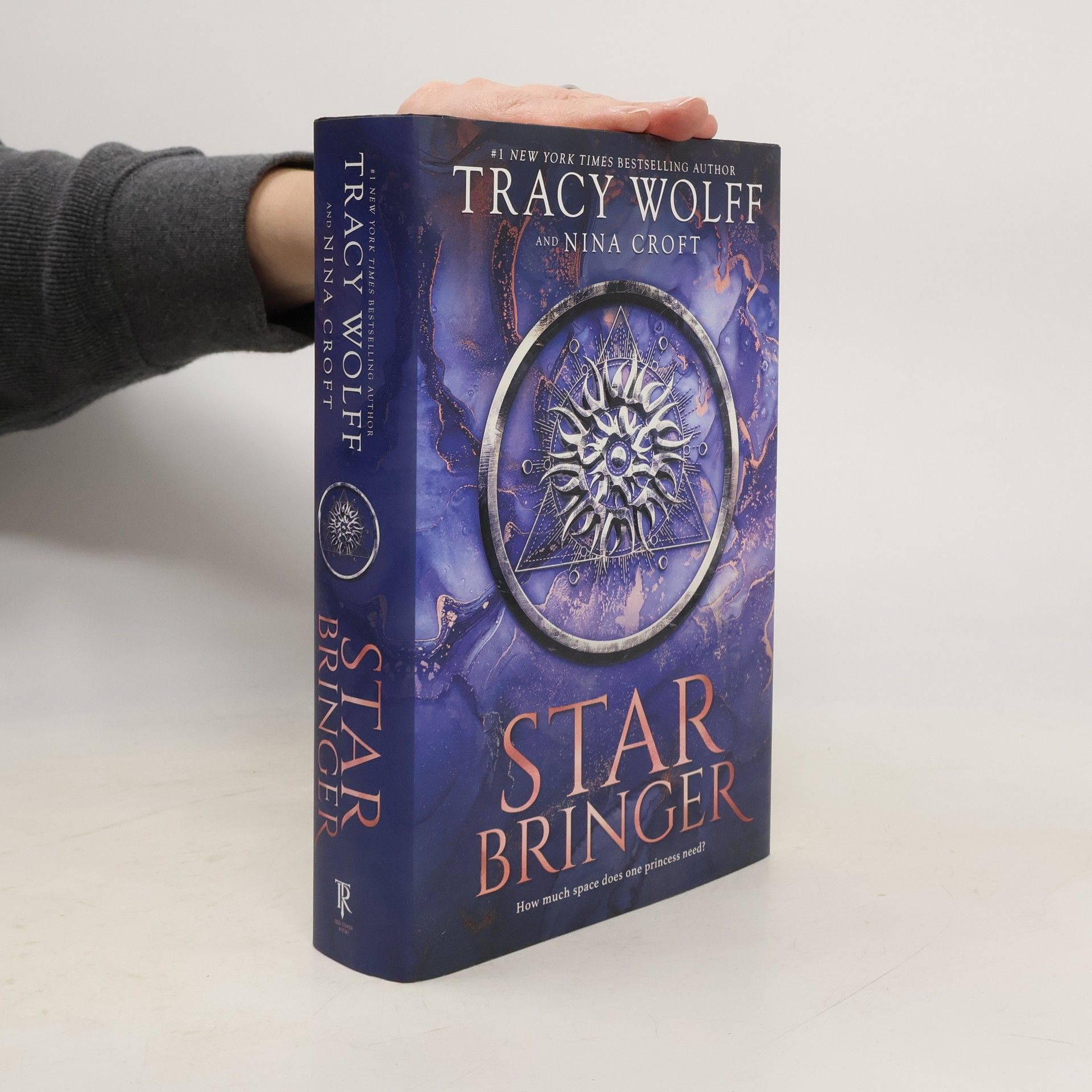 Tracy Wolff Star Bringer