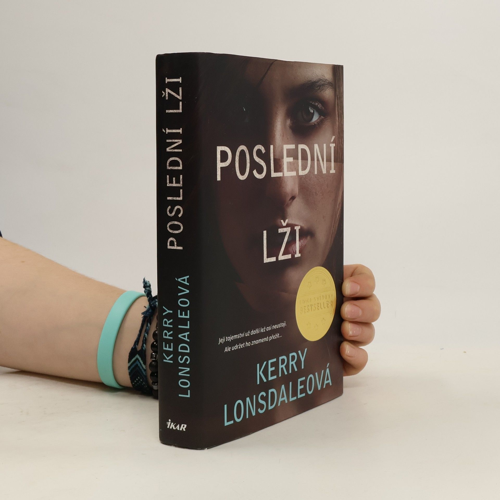Kerry Lonsdale Poslední lži