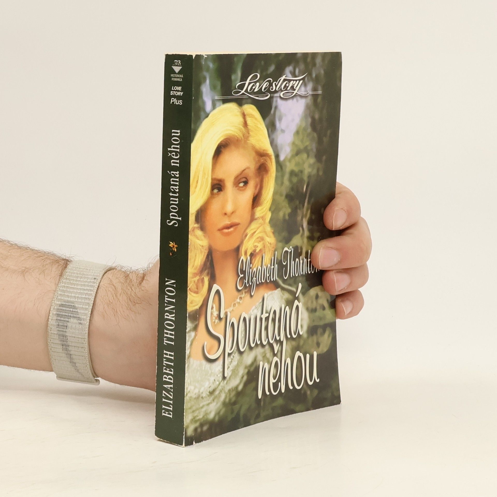 Elizabeth Thornton Spoutaná něhou
