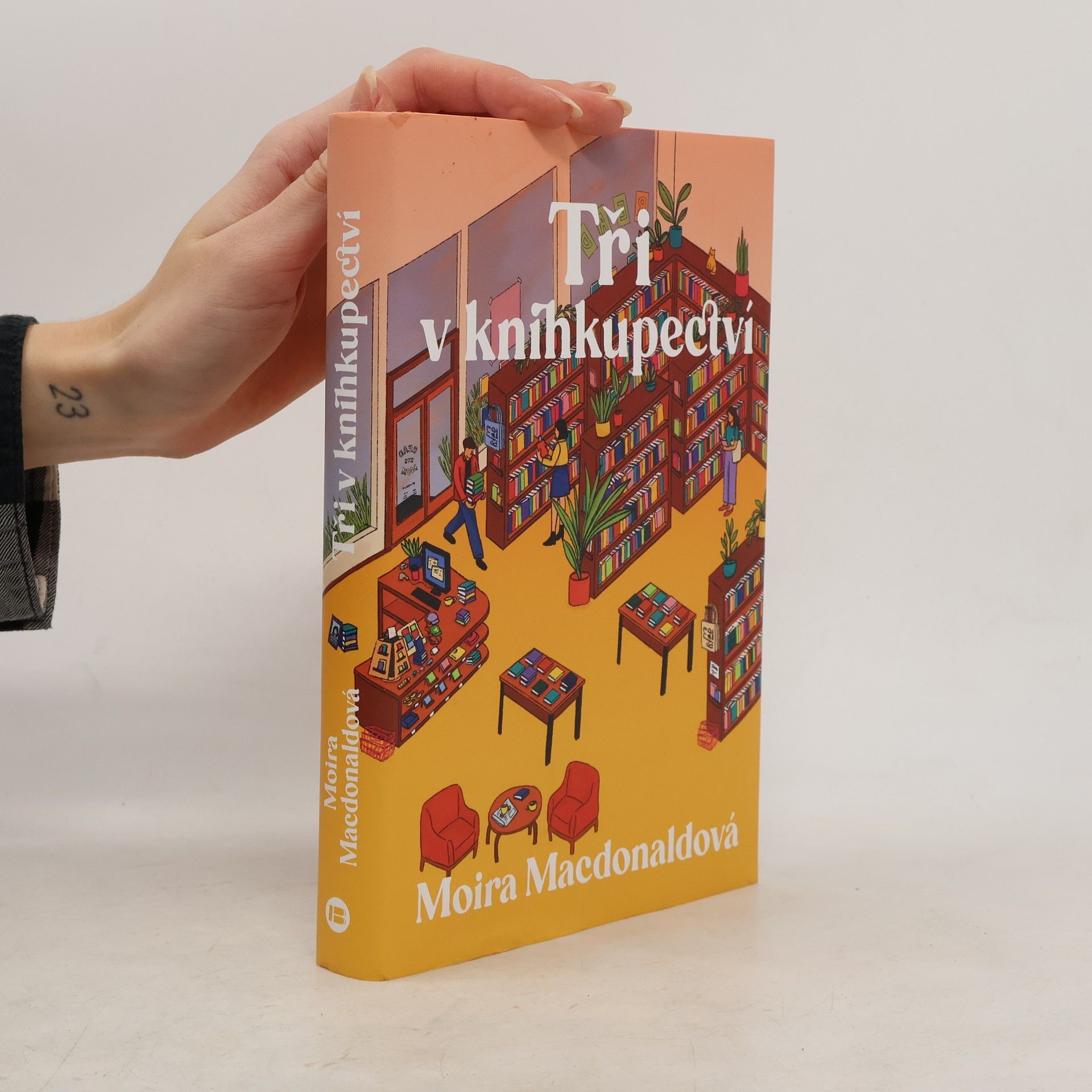 Moira McDonald Tři v knihkupectví