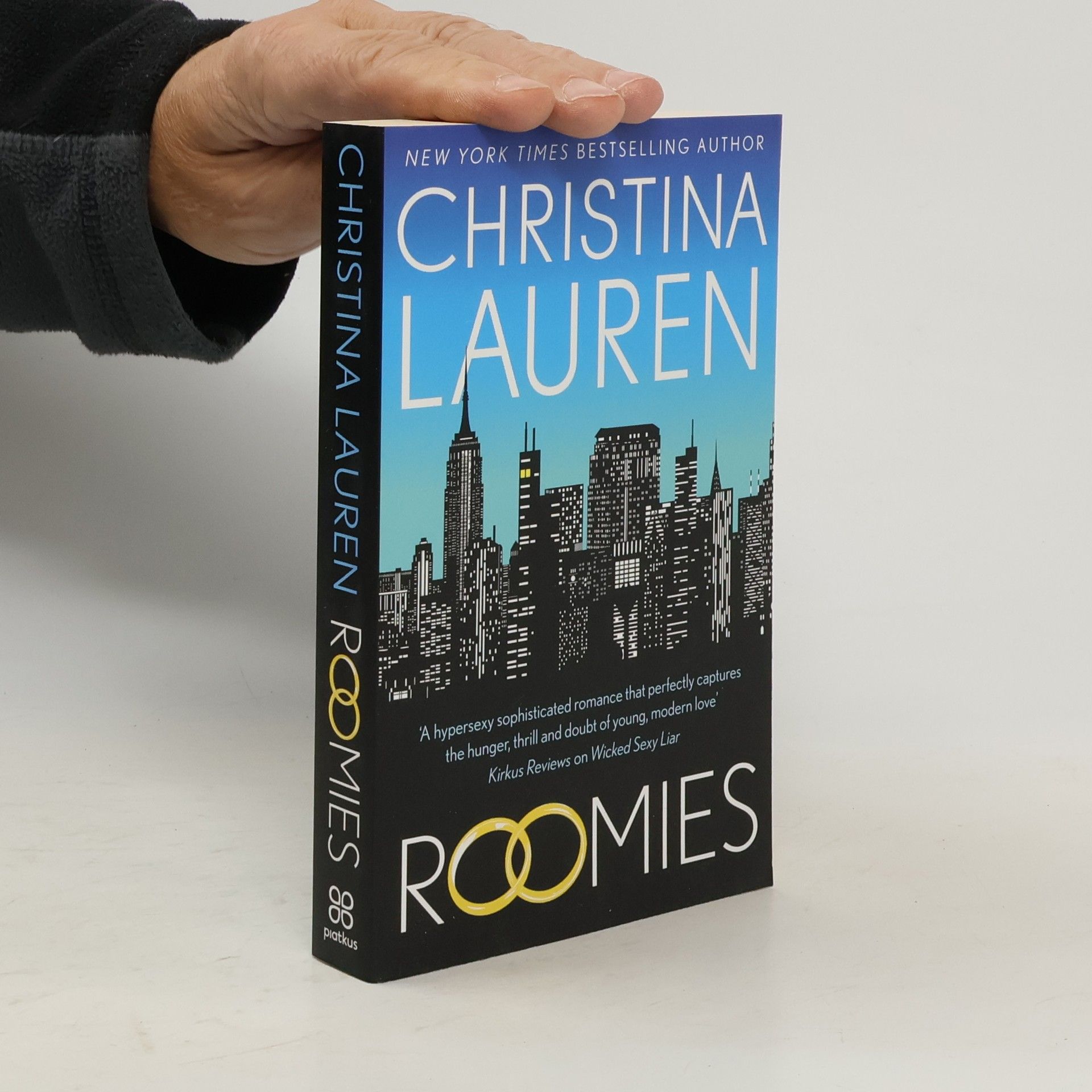 Christina Lauren Roomies