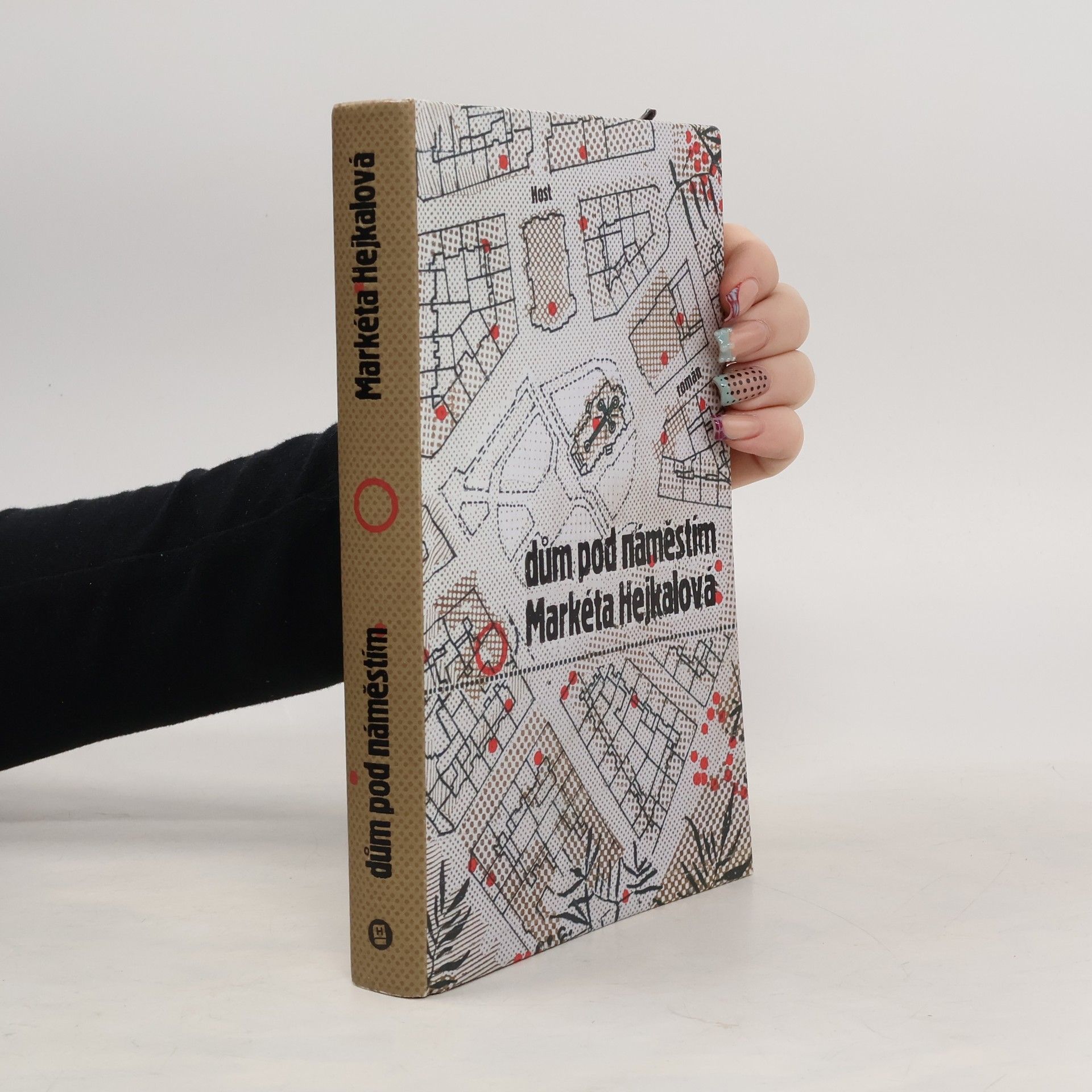 Markéta Hejkalová Dům pod náměstím