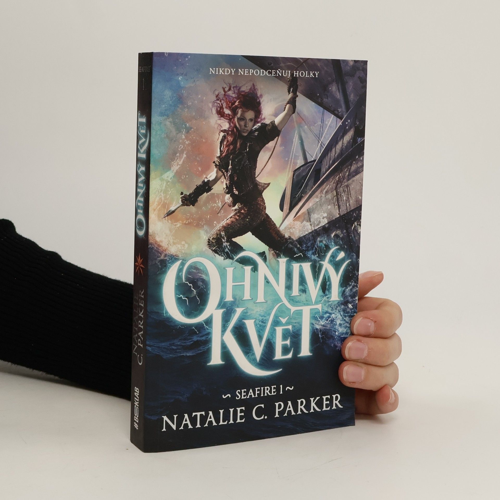 Natalie C. Parker Ohnivý květ