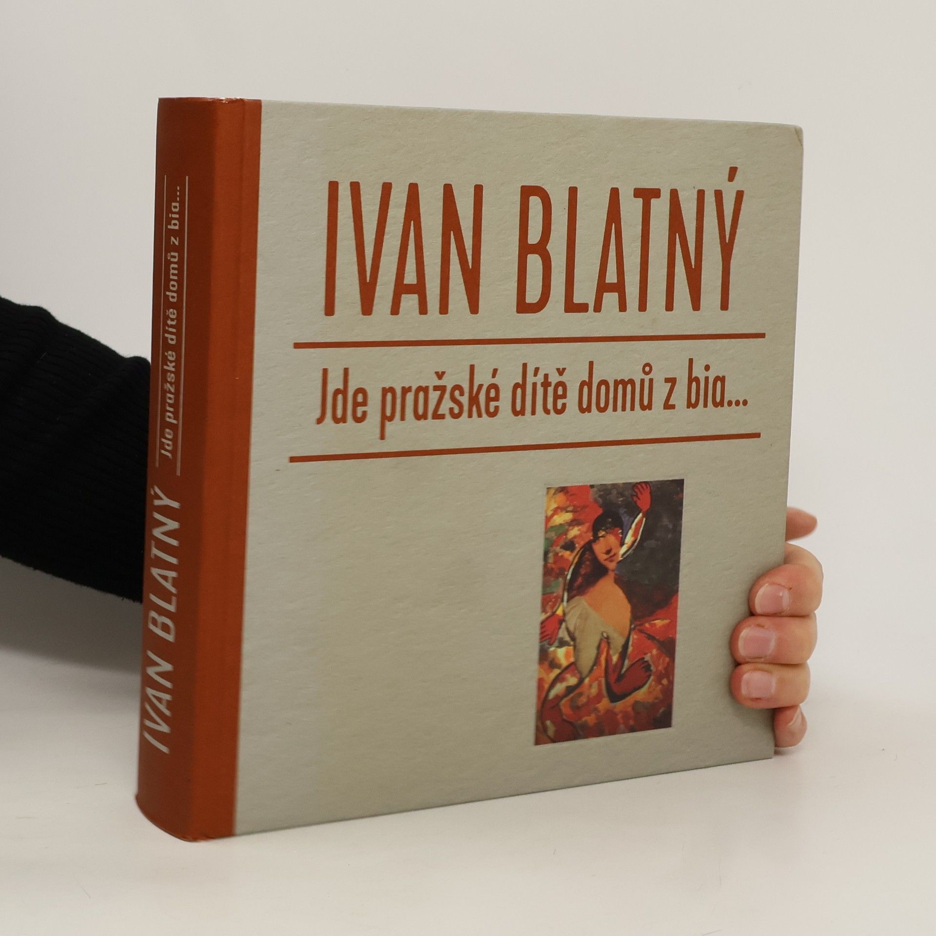 Jde pražské dítě domů z bia...