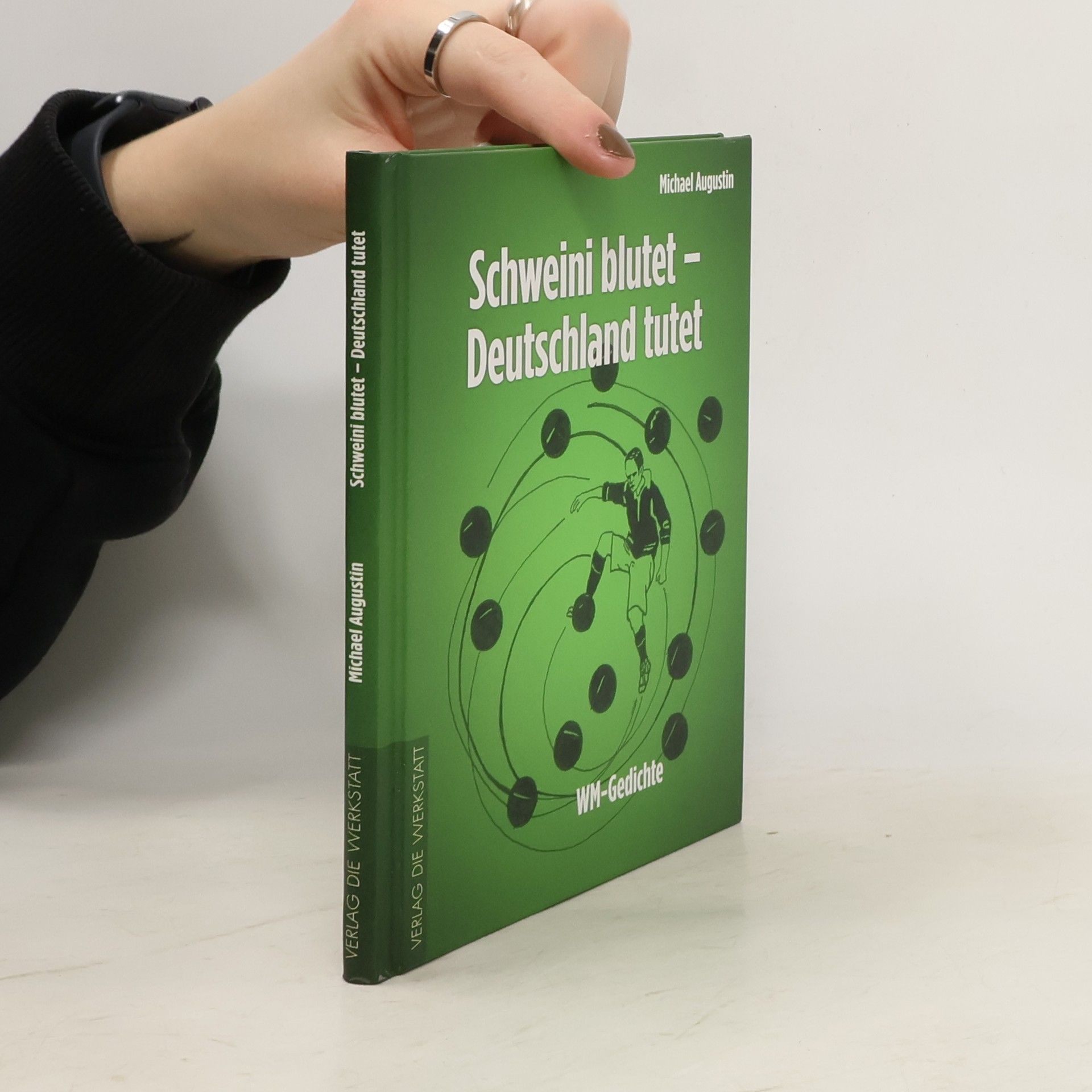 Michael Augustín Schweini blutet - Deutschland tutet