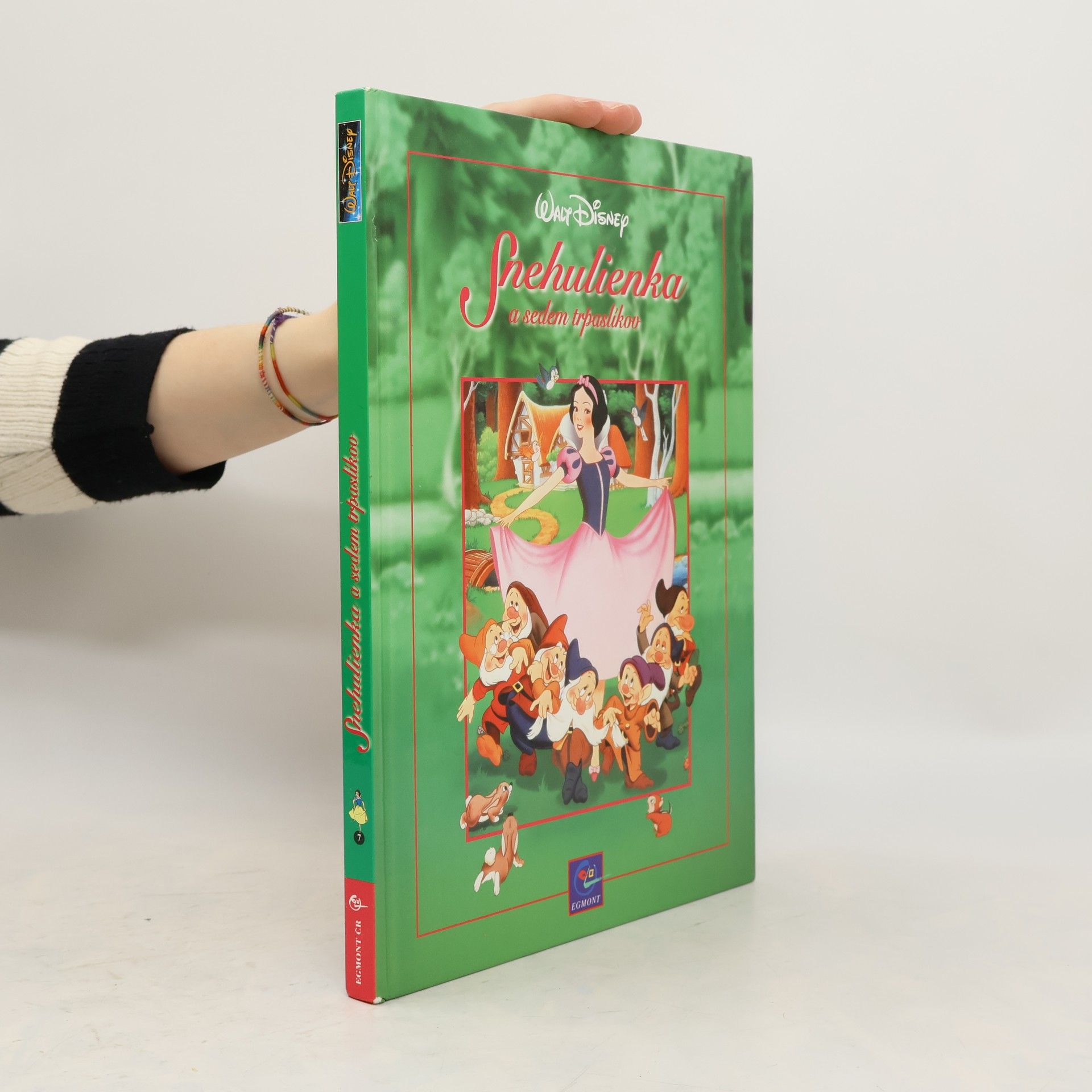 Dáša Zvončeková Snehulienka a sedem trpaslíkov