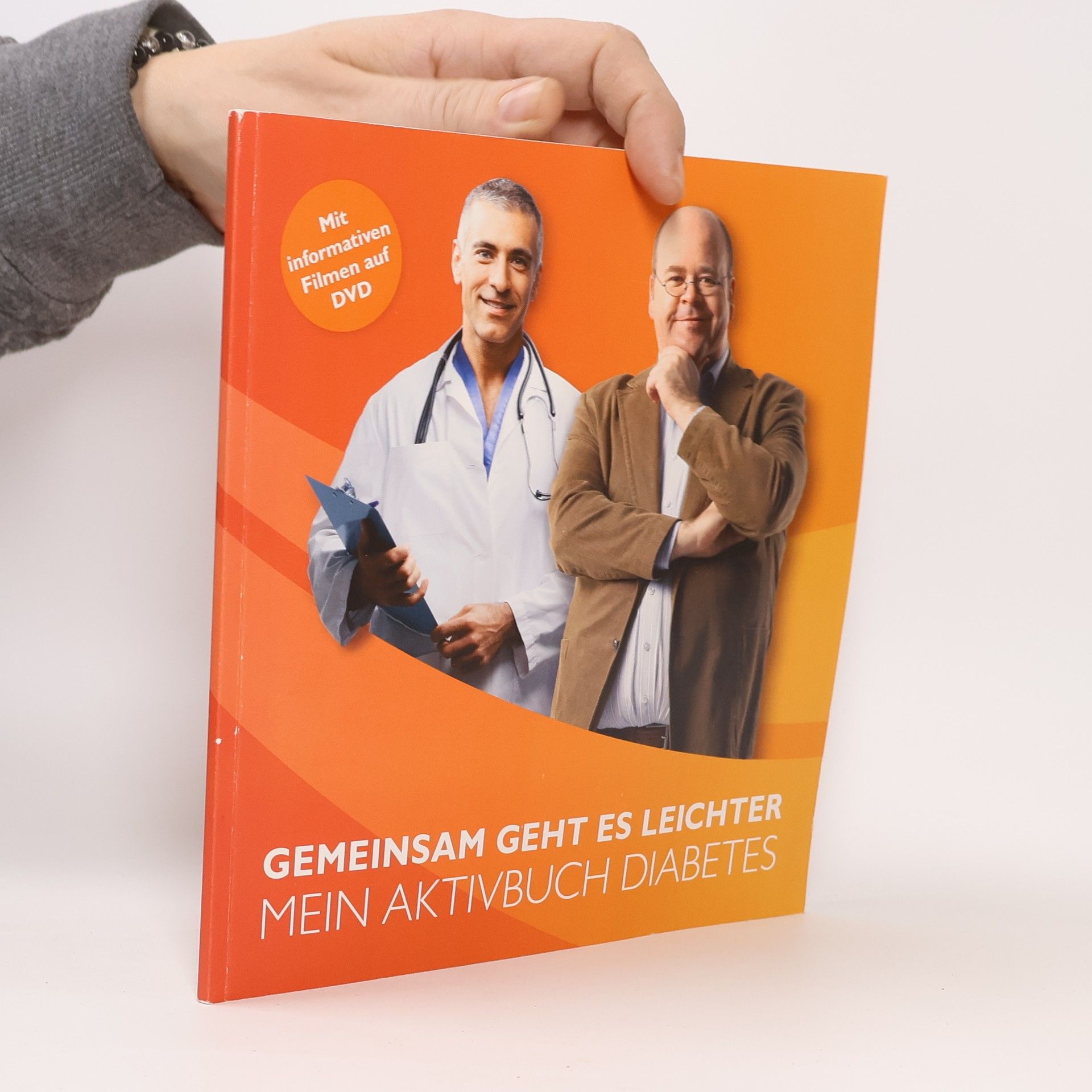 Various authors Gemeinsam geht es leichter. Mein Aktivbuch Diabetes (+CD)