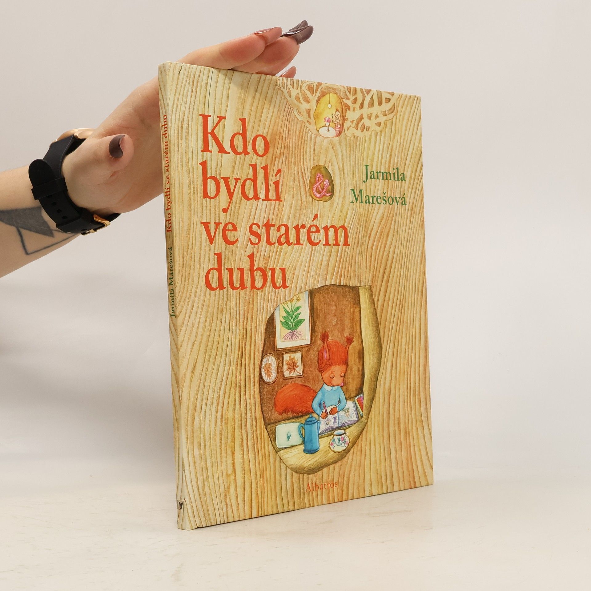 Jarmila Marešová Kdo bydlí ve starém dubu?