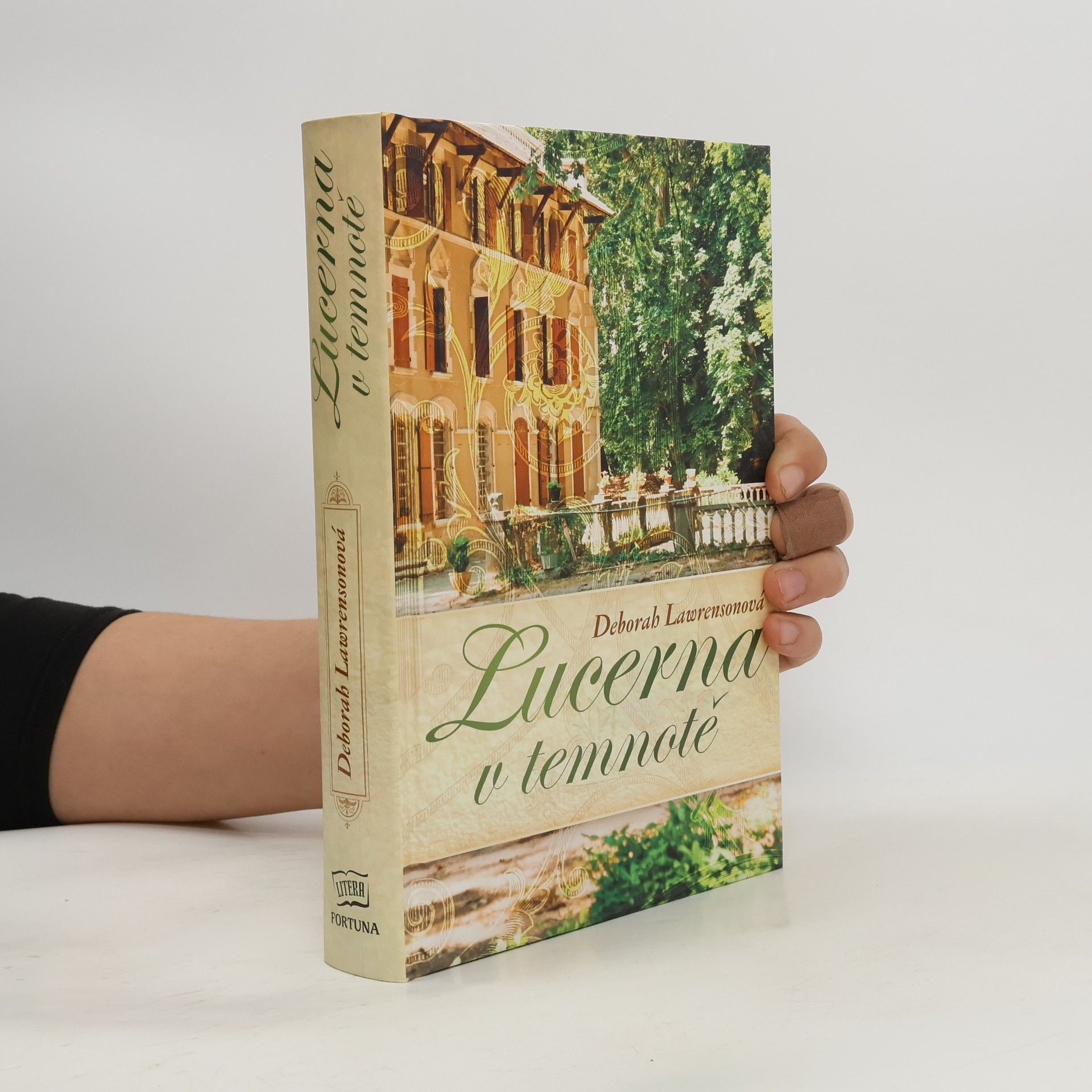 Deborah Lawrenson Lucerna v temnotě