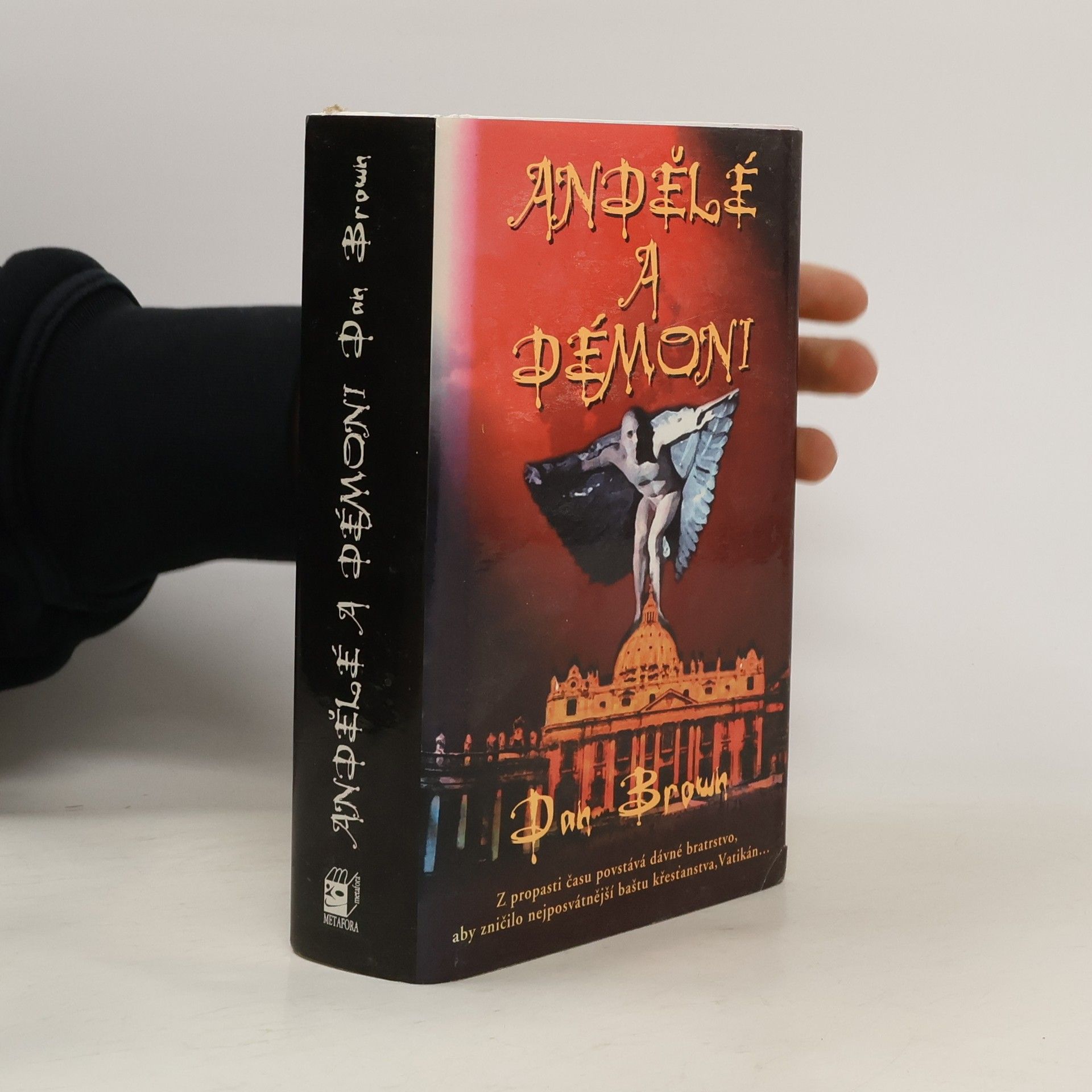 Dan Brown Andělé a démoni