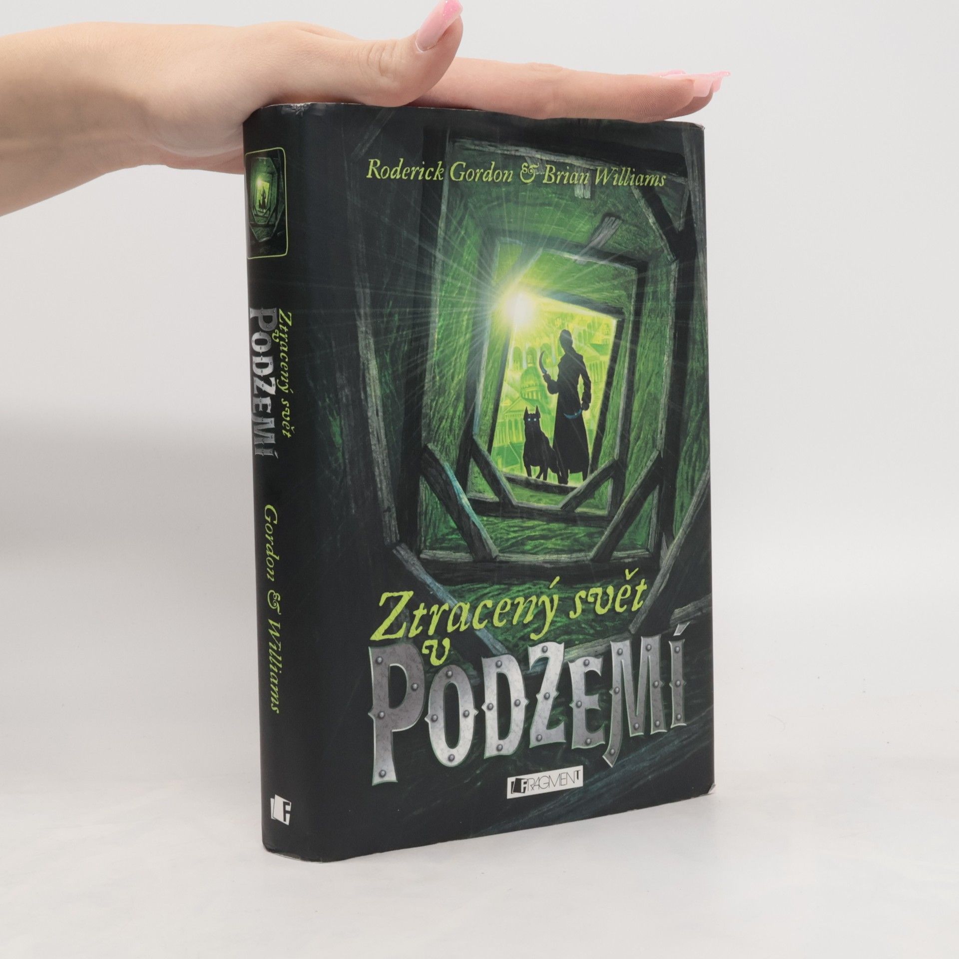 Roderick Gordon Ztracený svět v podzemí