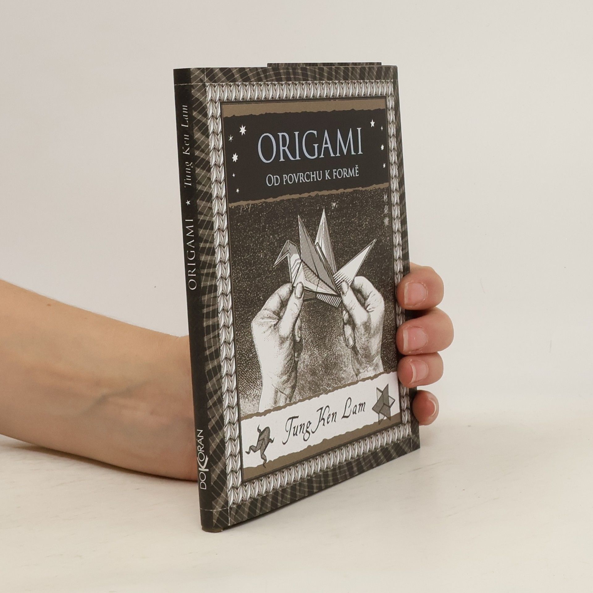 Origami: Od povrchu k formě