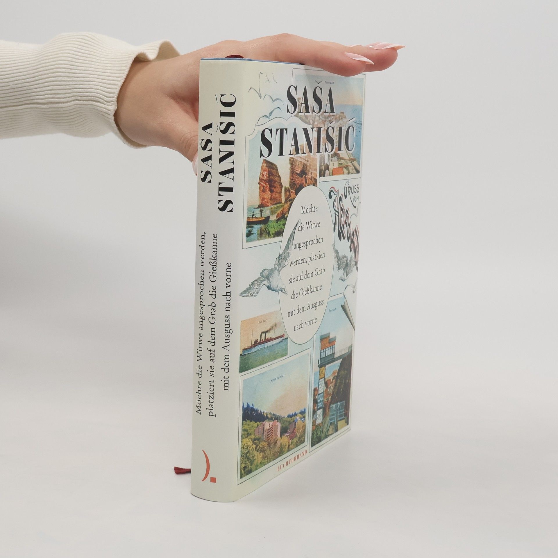 Möchte die Witwe angesprochen werden, platziert sie auf dem Grab die Gießkanne mit dem Ausguss nach vorne