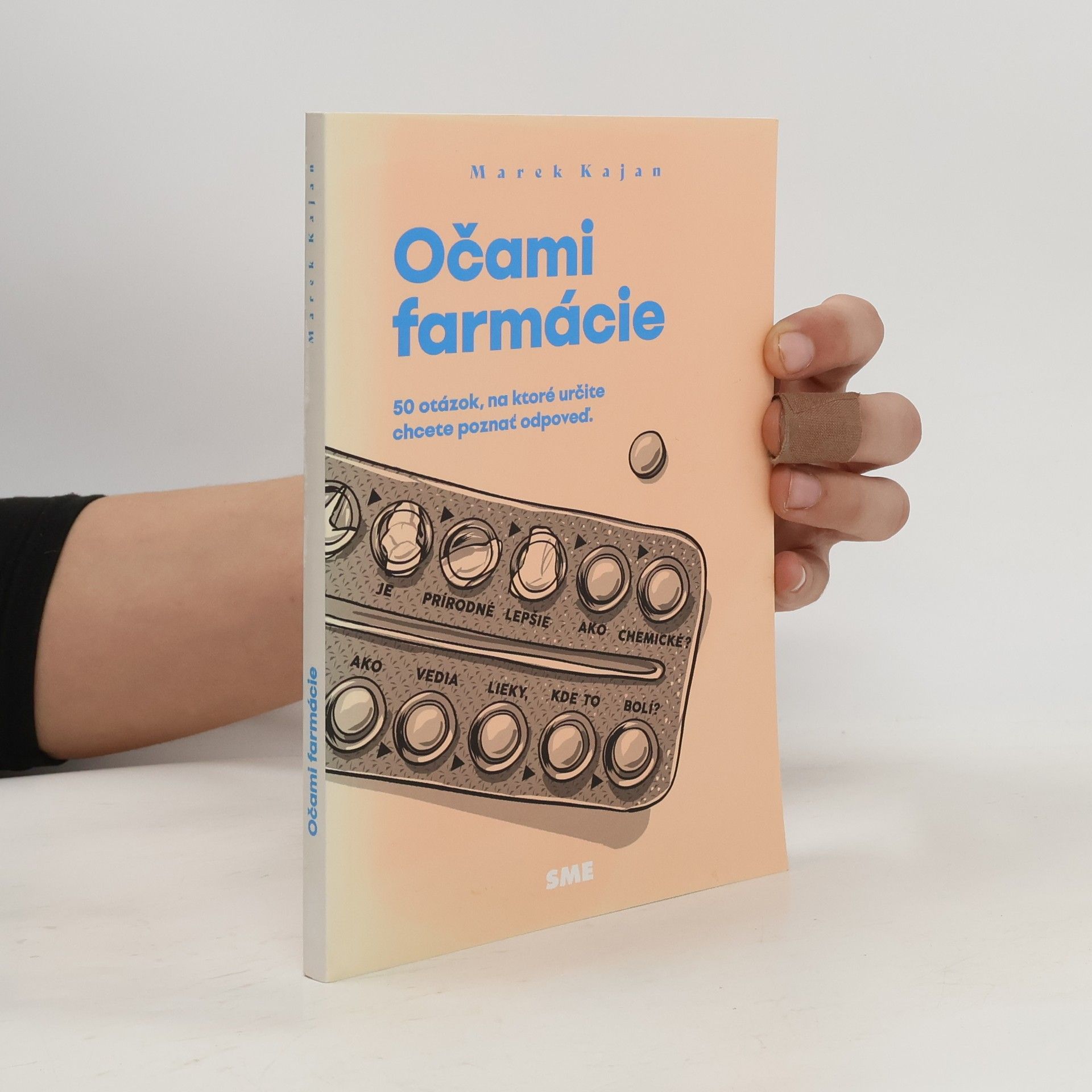 Očami farmácie. 50 otázok, na ktoré určite chcete poznať odpoveď