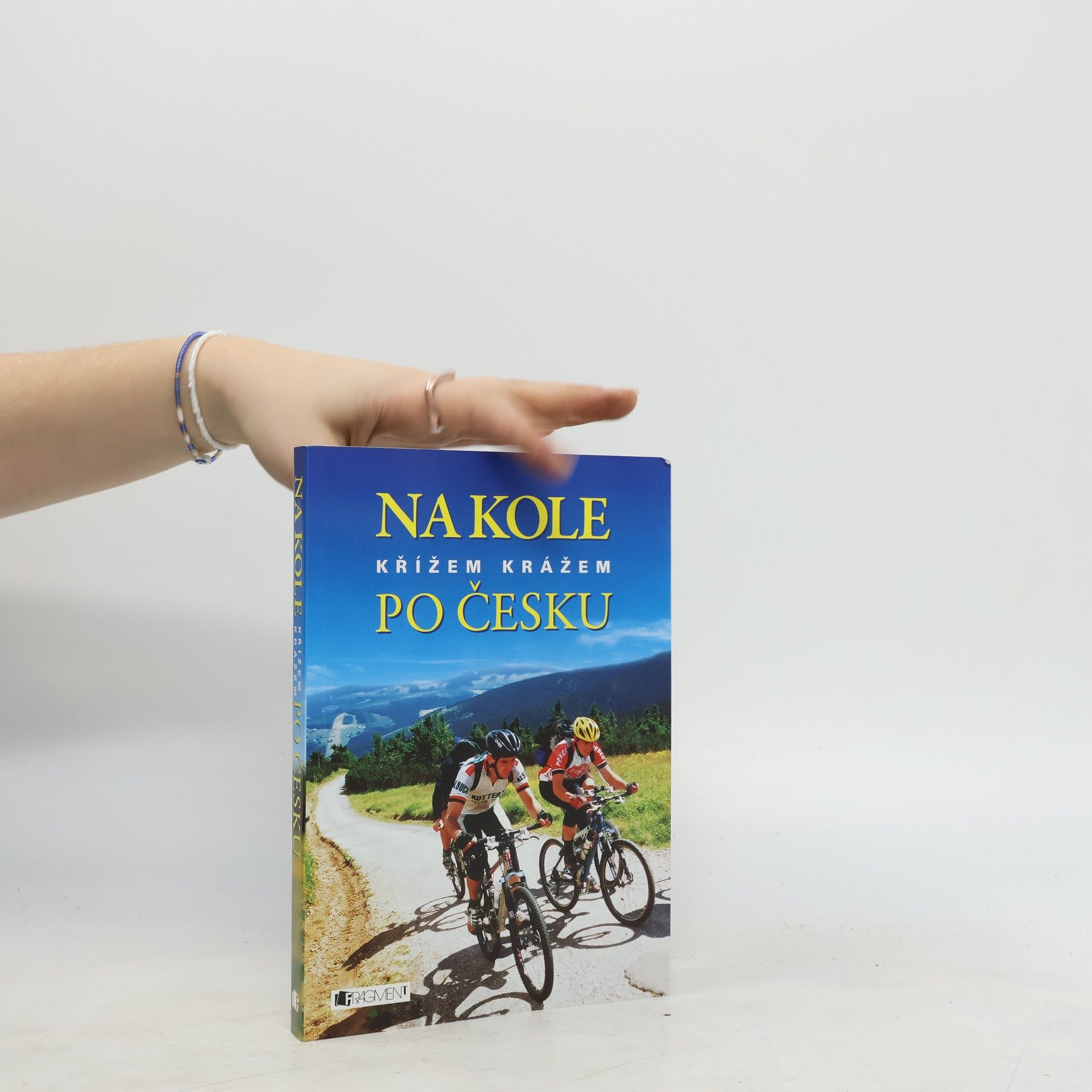 Na kole křížem krážem po Česku