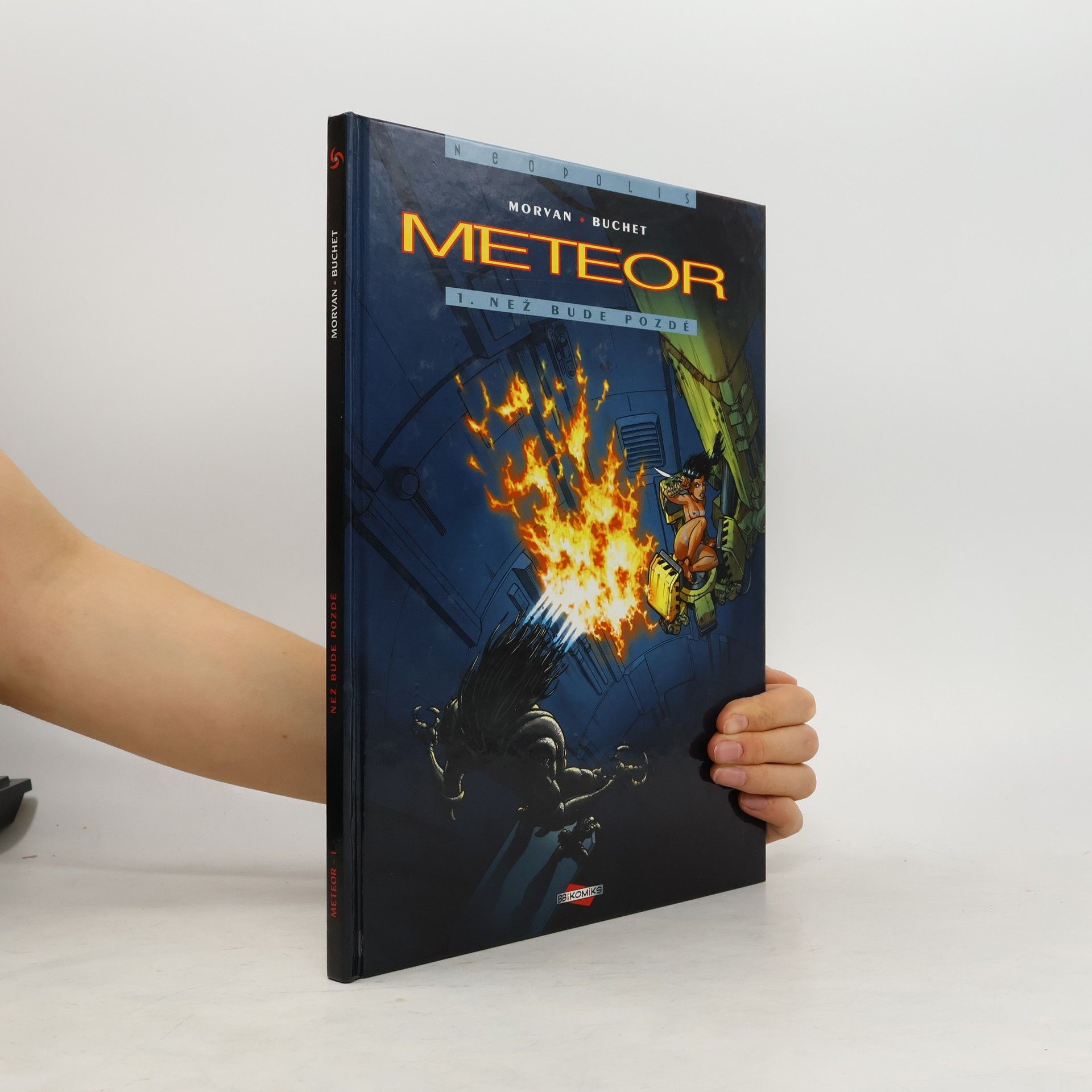 Meteor. 1. díl, Než bude pozdě